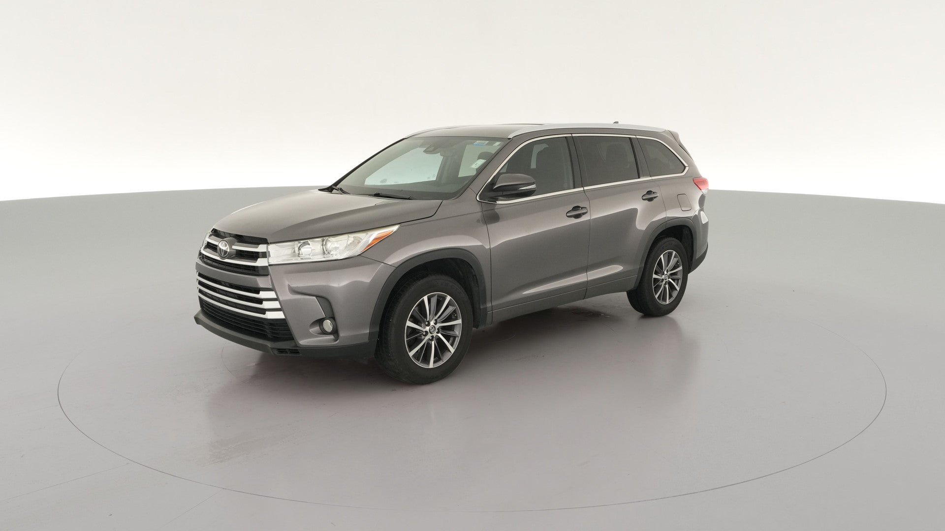 2018 Toyota Highlander vehicle photo