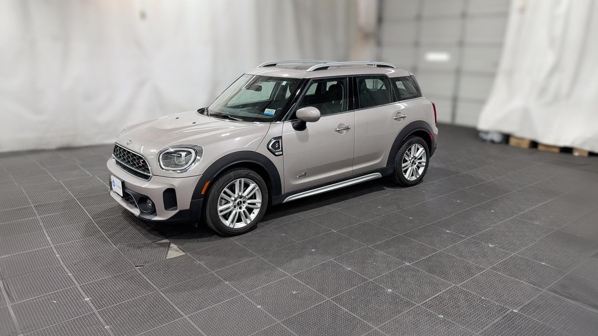 2024 MINI Countryman vehicle photo