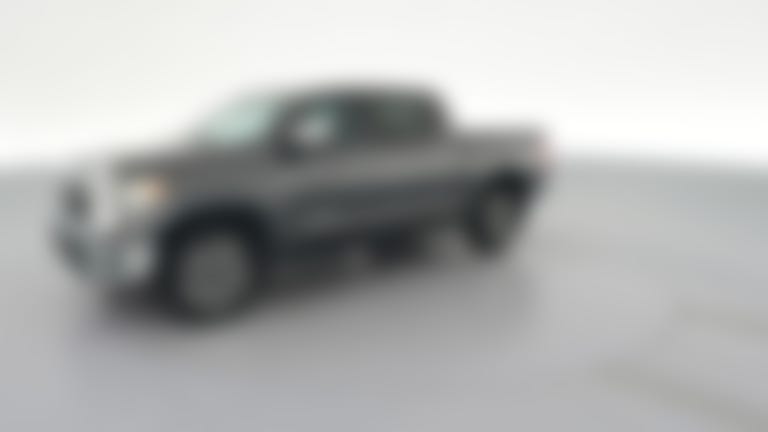 2018 Toyota Tundra CrewMax vehicle photo