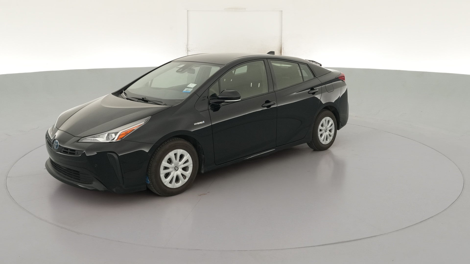 2020 Toyota Prius vehicle photo