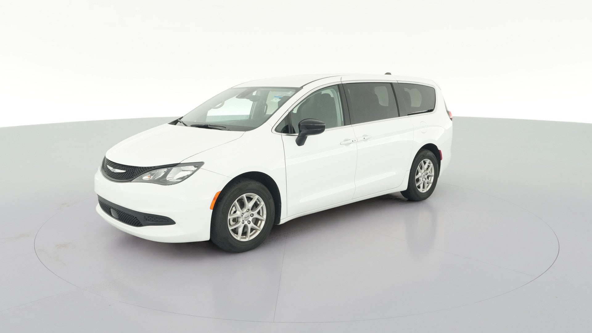 2024 Chrysler Voyager vehicle photo