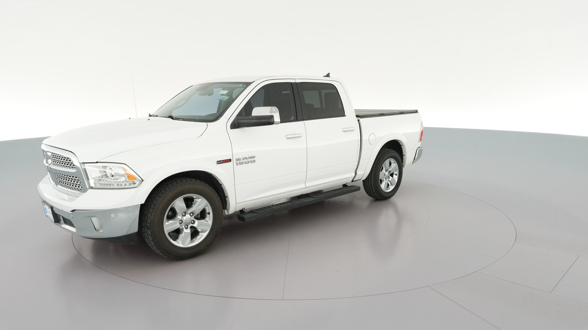 2015 Ram 1500 Crew Cab vehicle photo