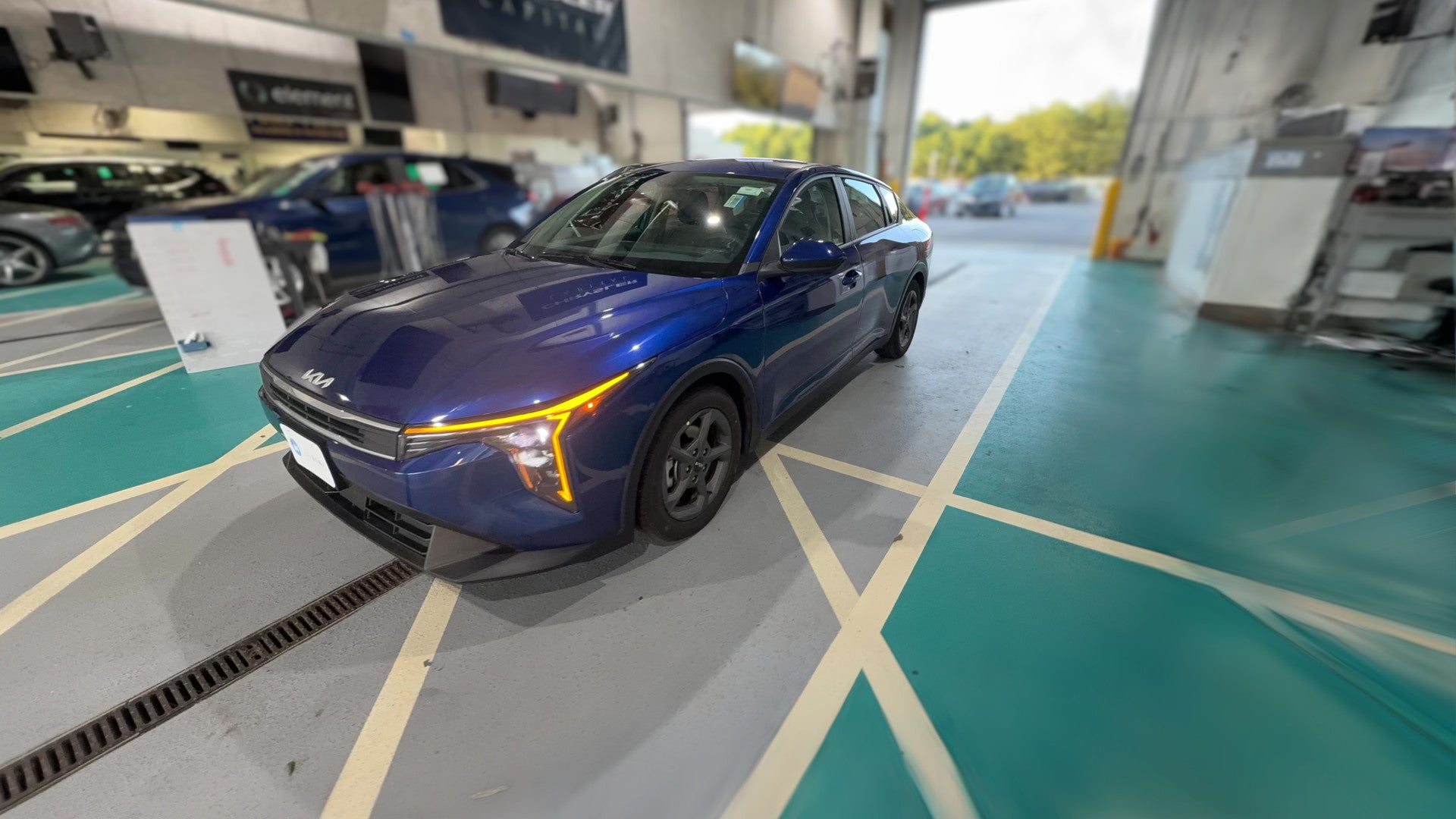 2025 Kia K4 vehicle photo