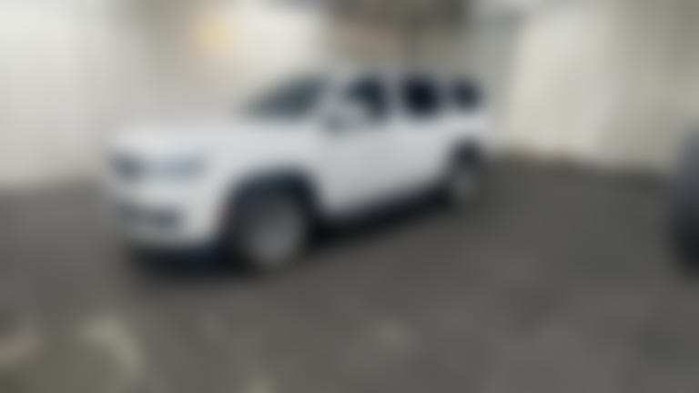 2022 Jeep Wagoneer vehicle photo