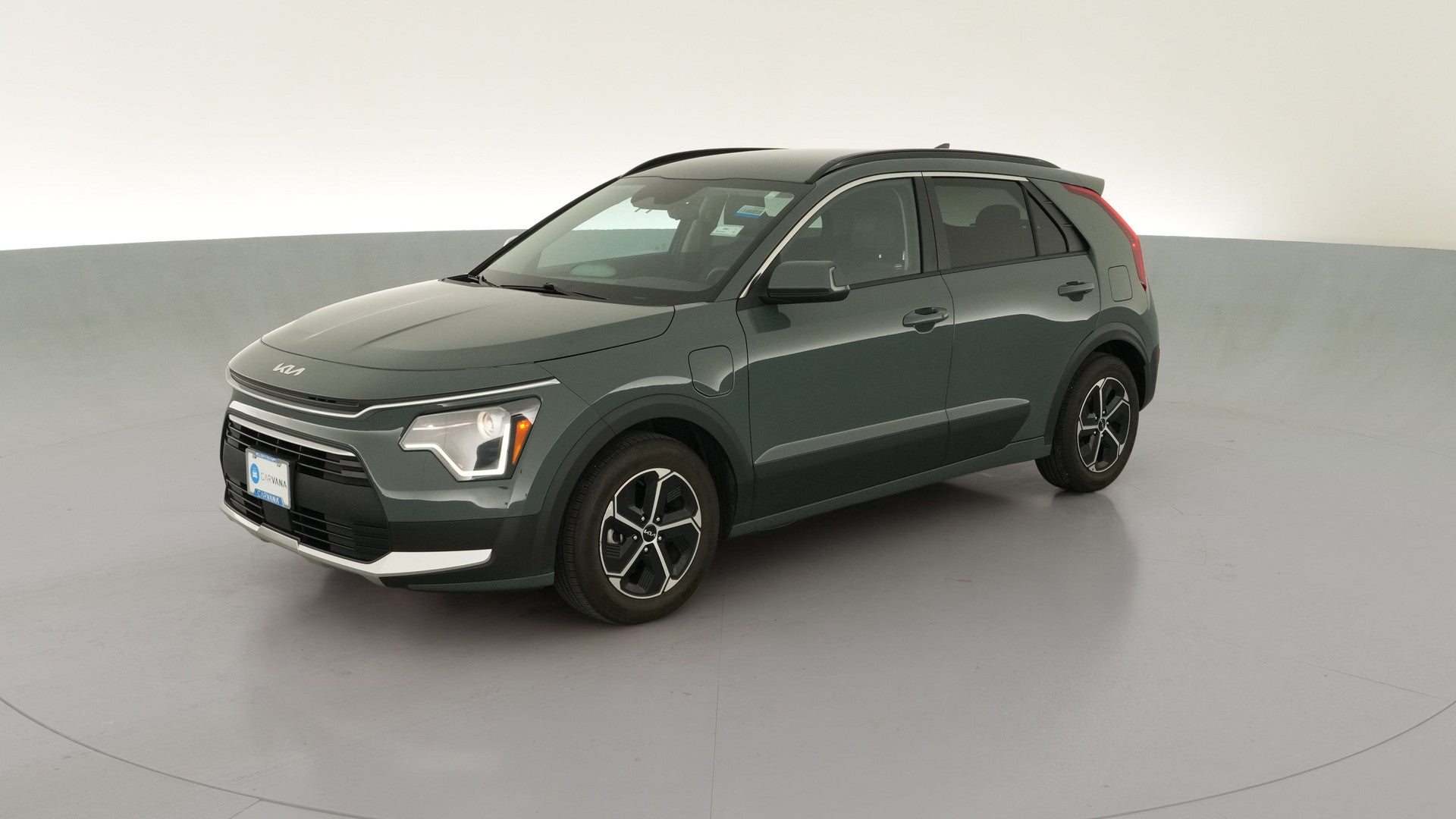 2023 Kia Niro Plug-in Hybrid vehicle photo