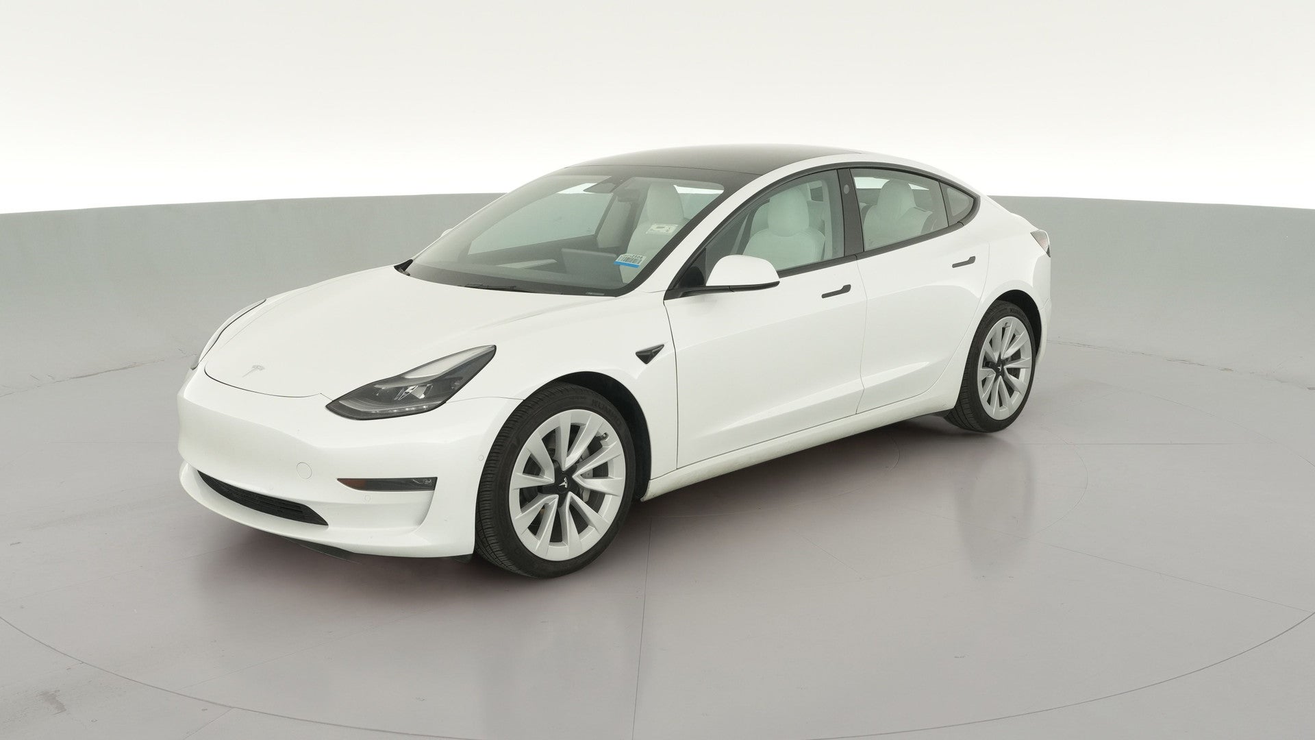 2022 Tesla Model 3 vehicle photo