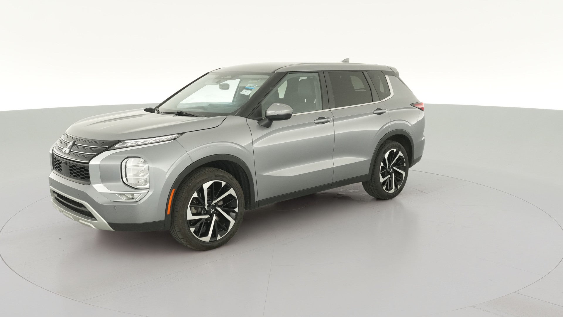 2024 Mitsubishi Outlander vehicle photo