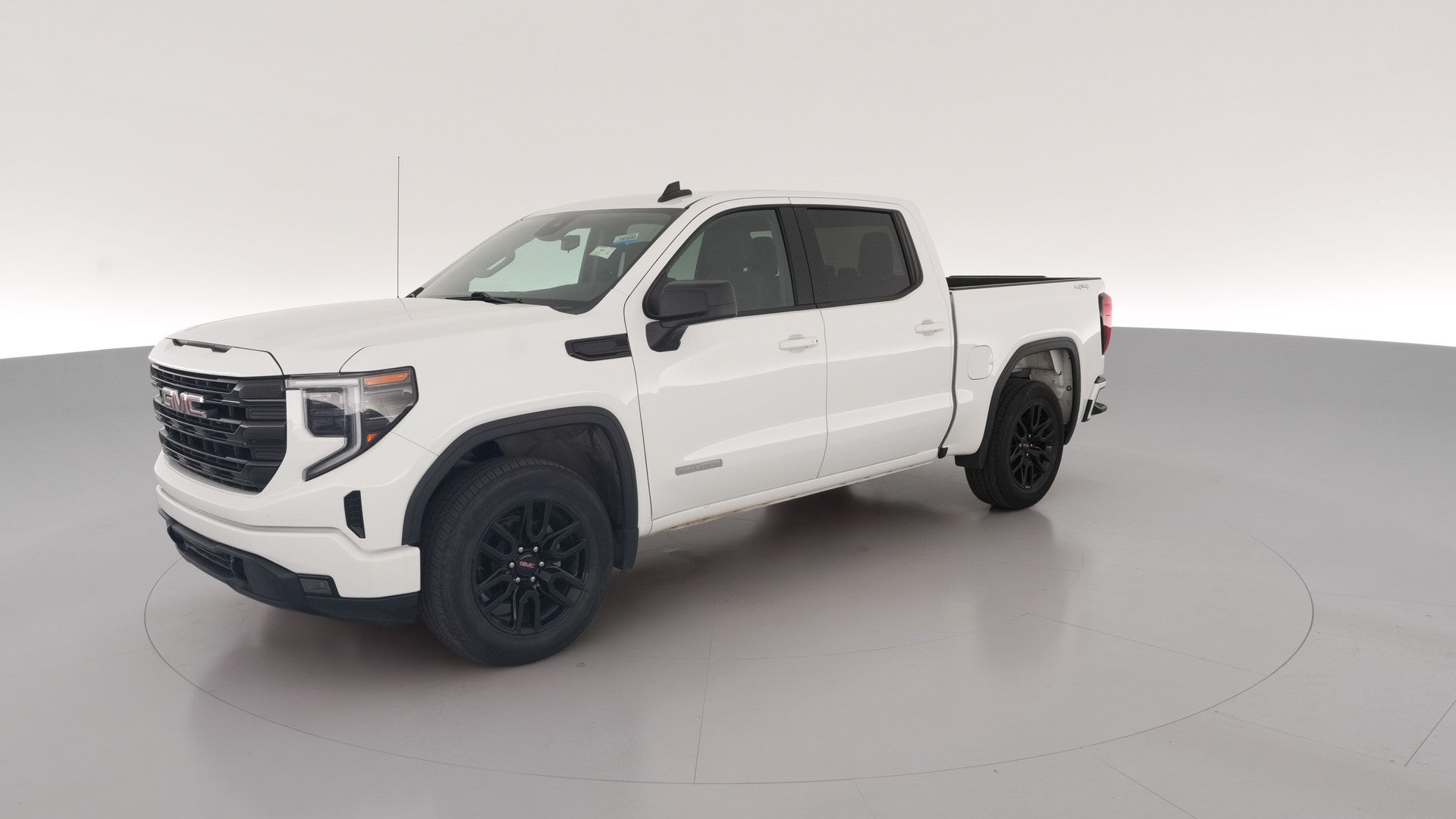 2024 GMC Sierra 1500 Crew Cab vehicle photo