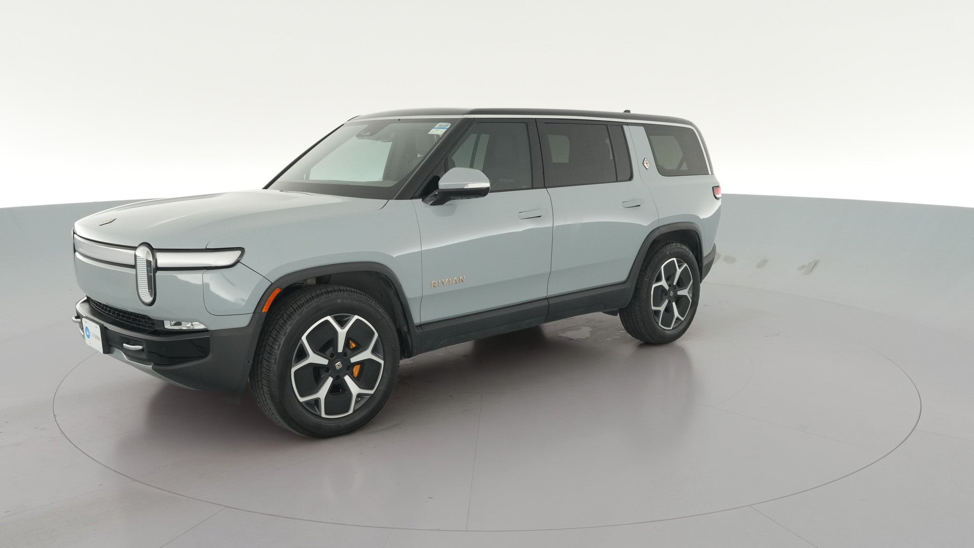 2023 Rivian R1S vehicle photo