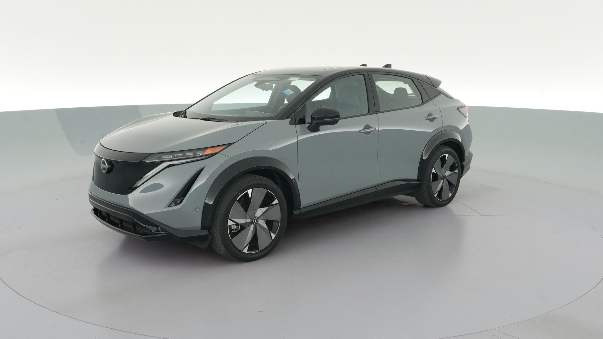 2024 Nissan ARIYA vehicle photo