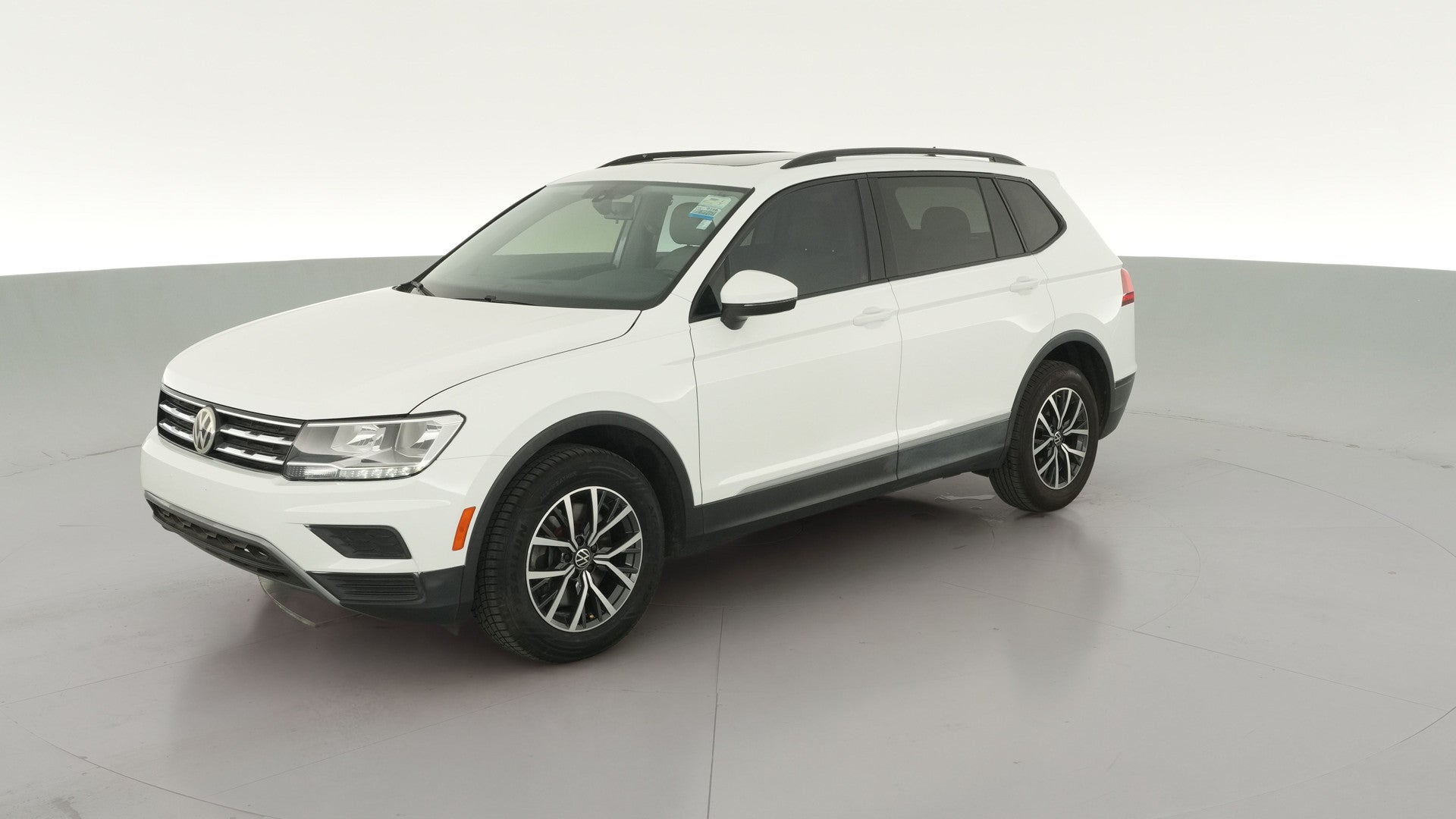 2018 Volkswagen Tiguan vehicle photo