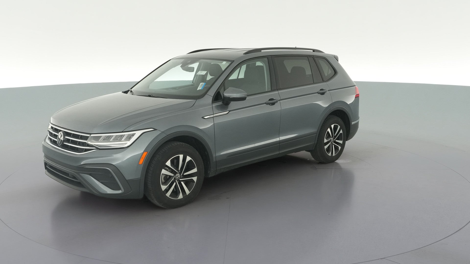 2024 Volkswagen Tiguan vehicle photo