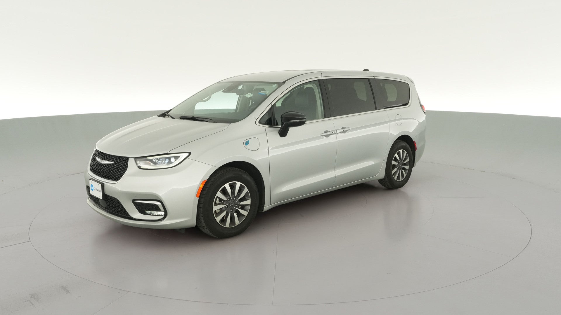 2024 Chrysler Pacifica Hybrid vehicle photo
