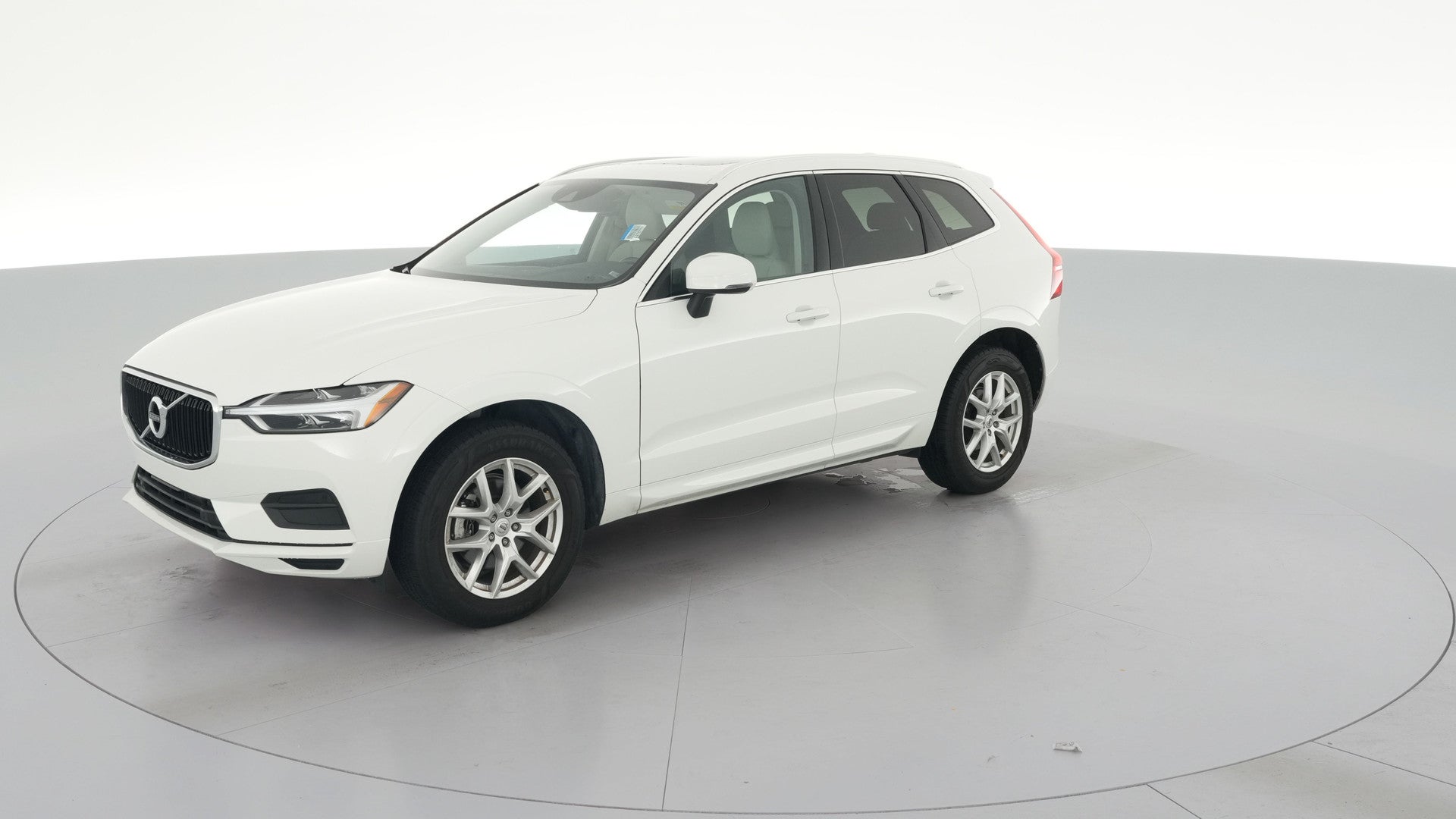 2020 Volvo XC60 vehicle photo