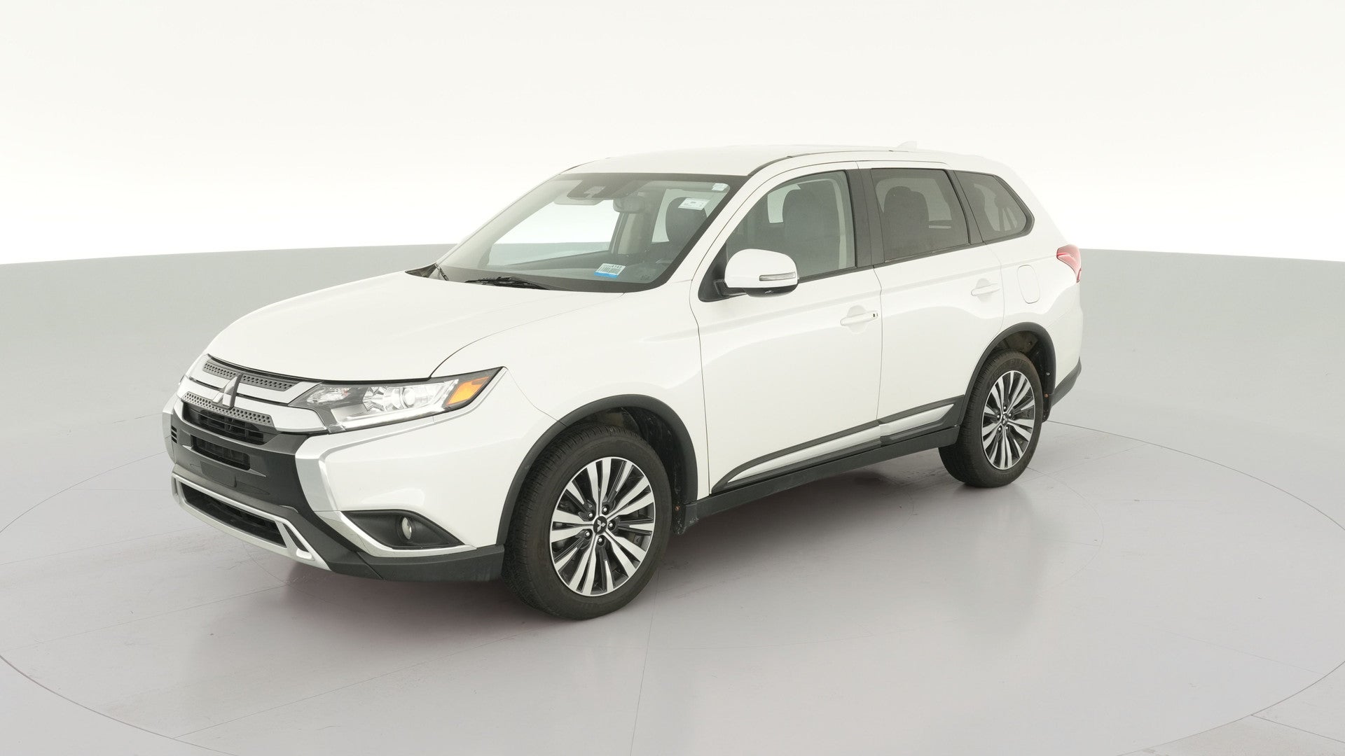 2020 Mitsubishi Outlander vehicle photo