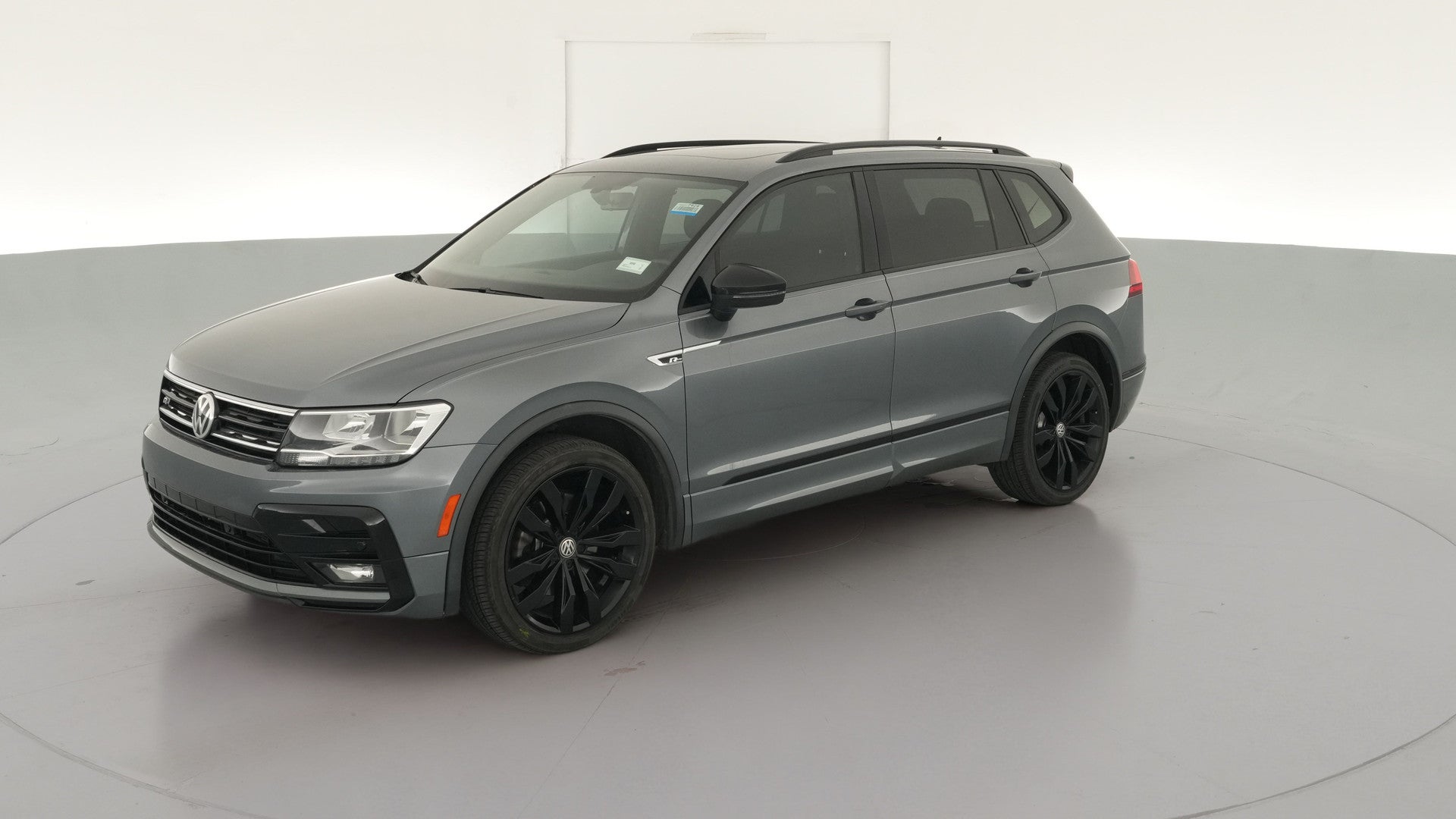 2021 Volkswagen Tiguan vehicle photo