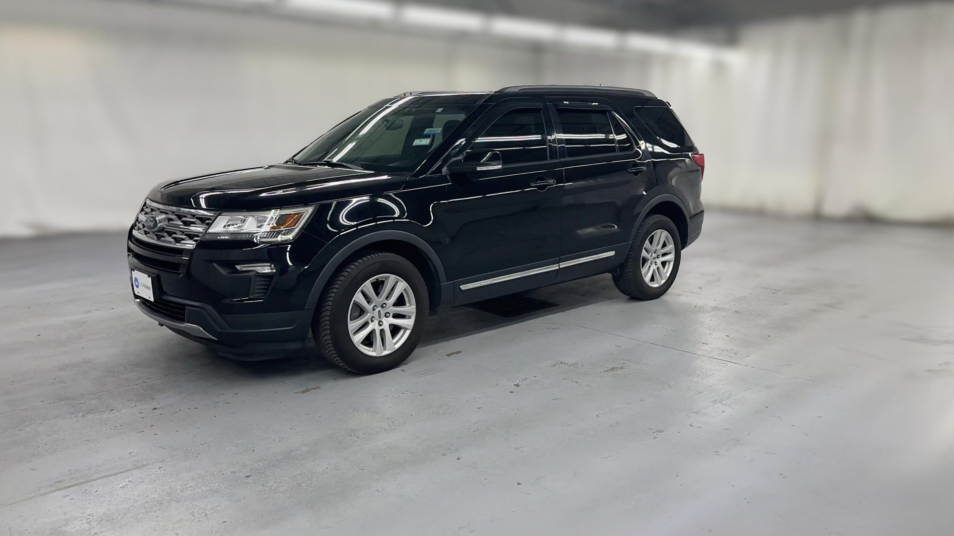 2018 Ford Explorer vehicle photo