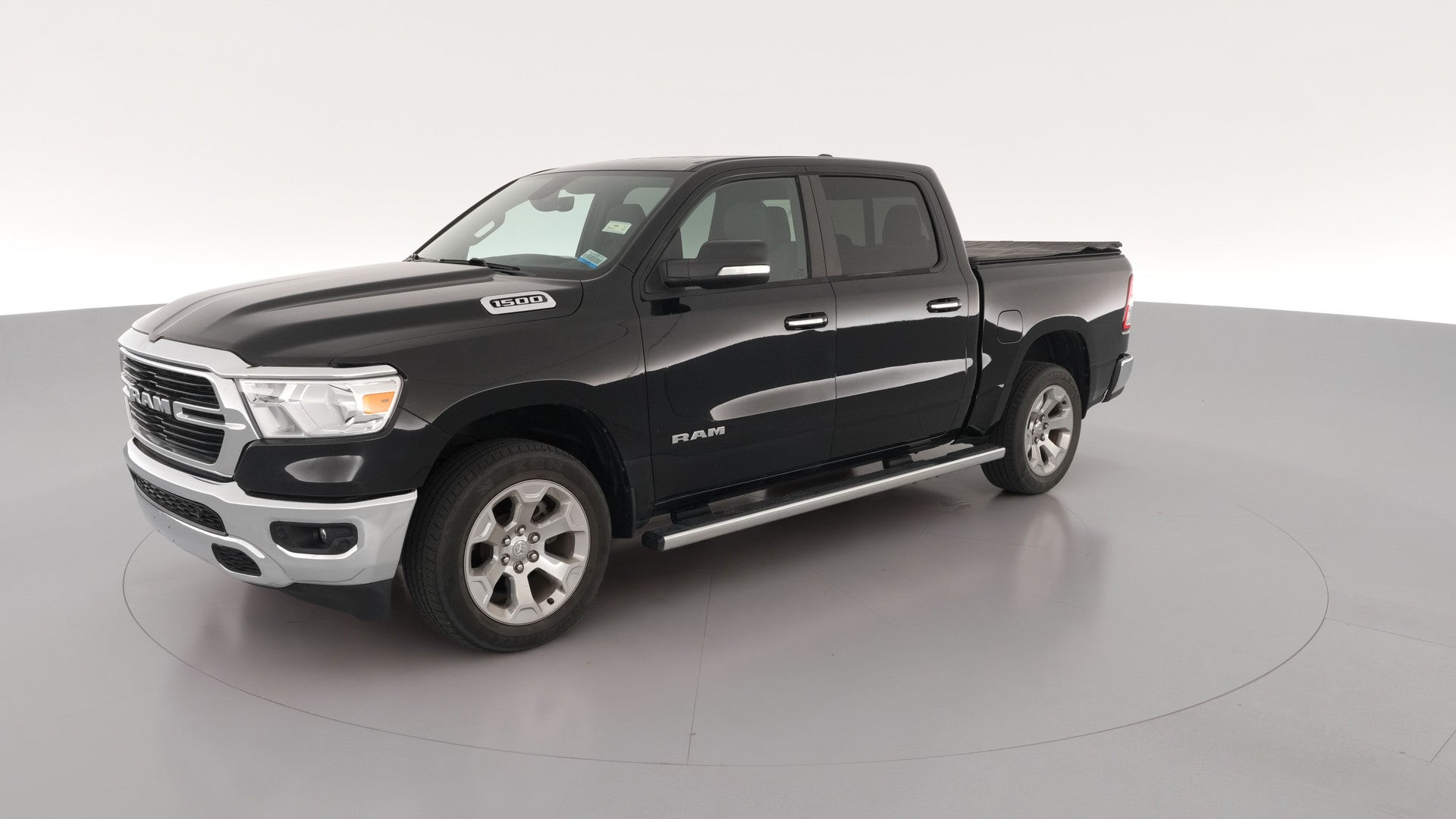 2019 Ram 1500 Crew Cab vehicle photo