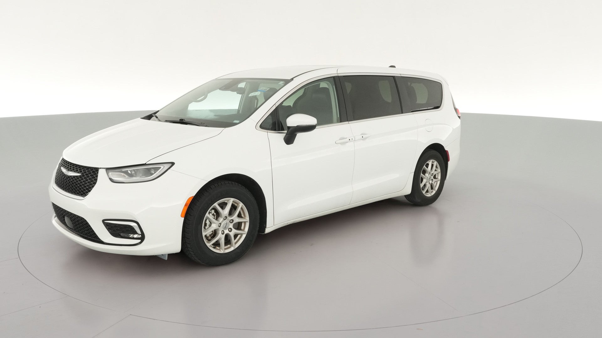 2023 Chrysler Pacifica vehicle photo