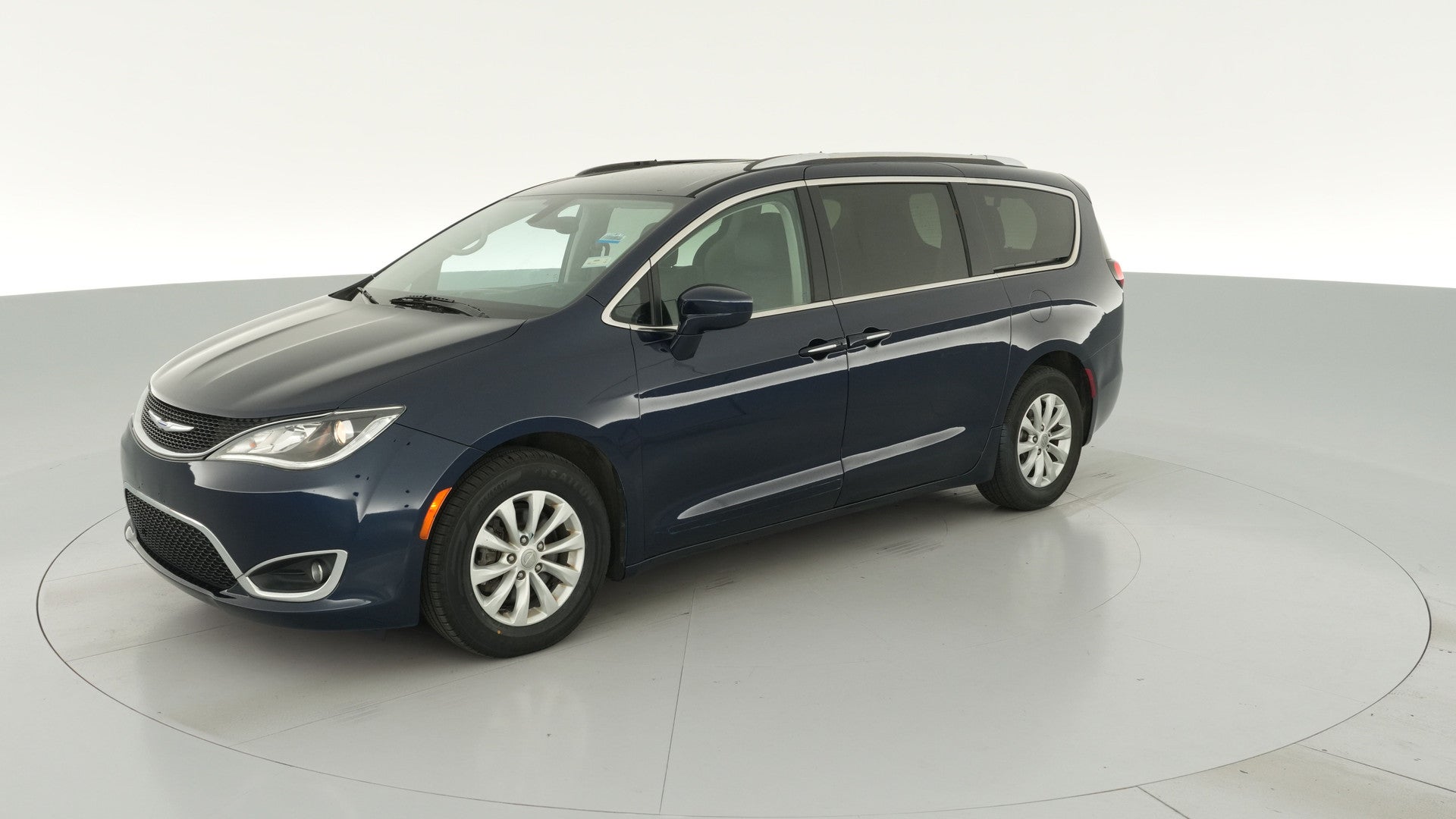 2019 Chrysler Pacifica vehicle photo