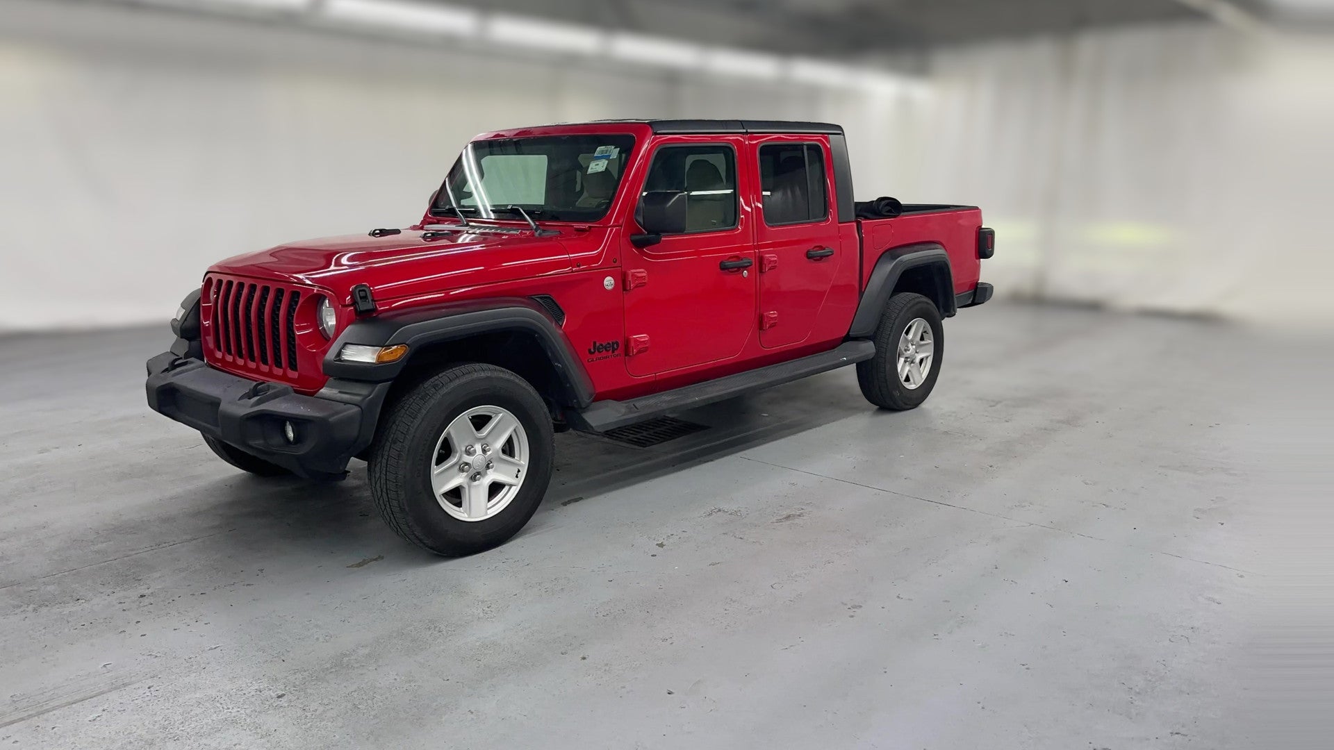 2020 Jeep Gladiator vehicle photo