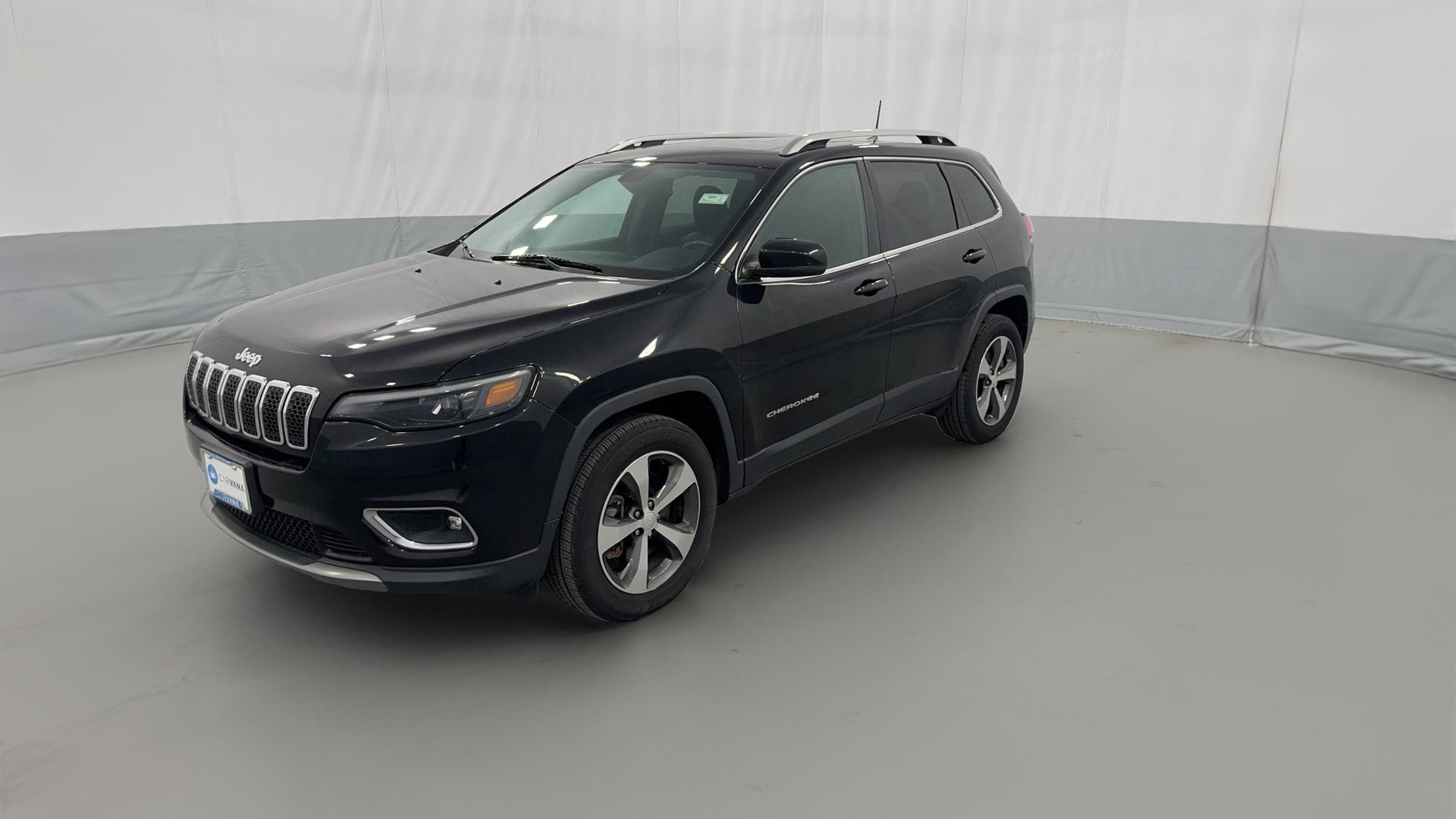 2019 Jeep Cherokee vehicle photo