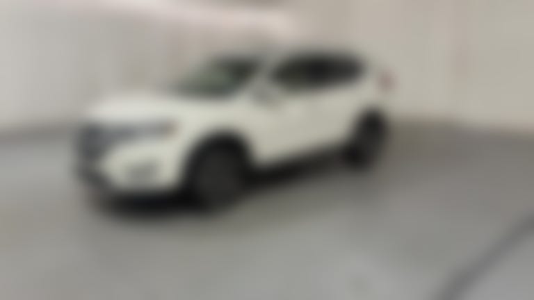 2018 Nissan Rogue vehicle photo