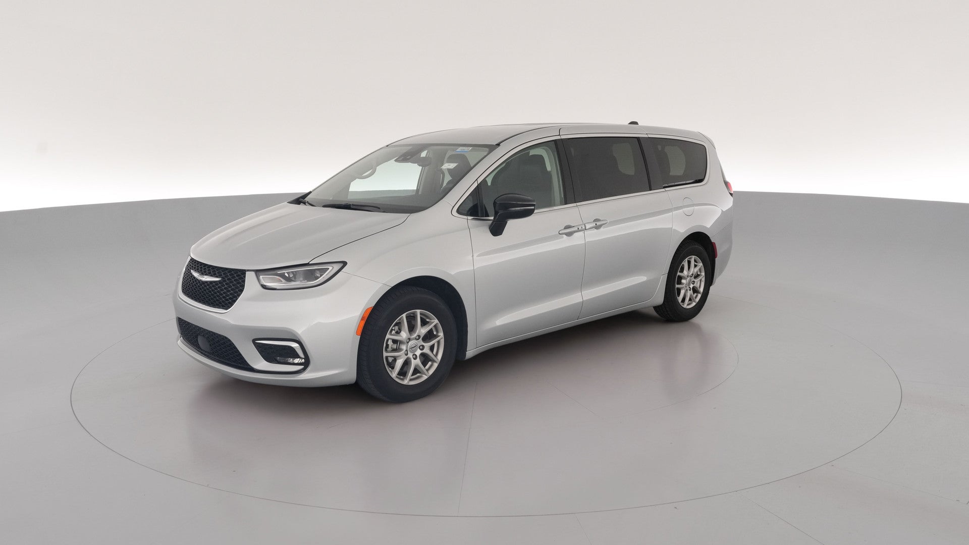 2024 Chrysler Pacifica vehicle photo