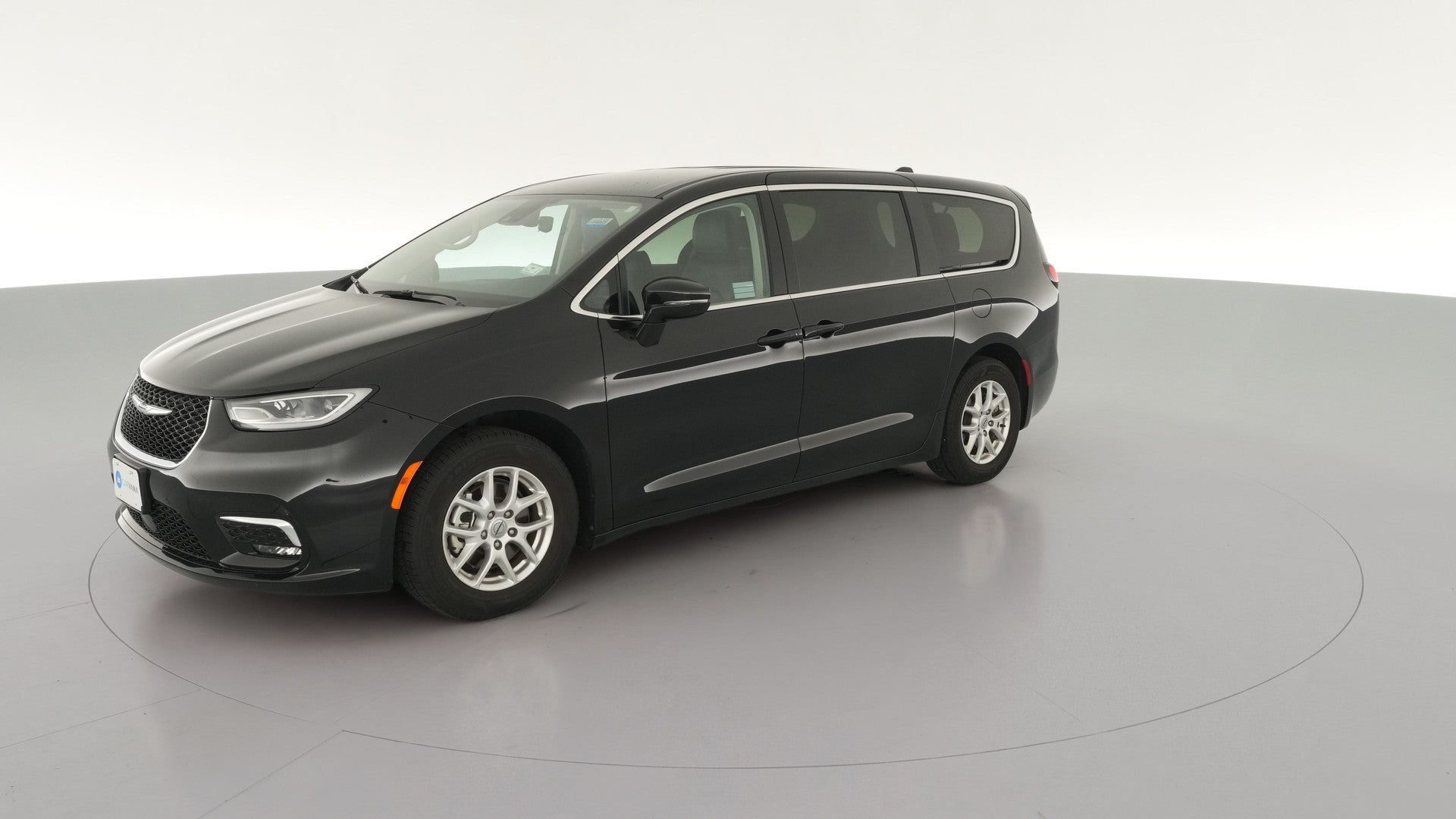 2024 Chrysler Pacifica vehicle photo