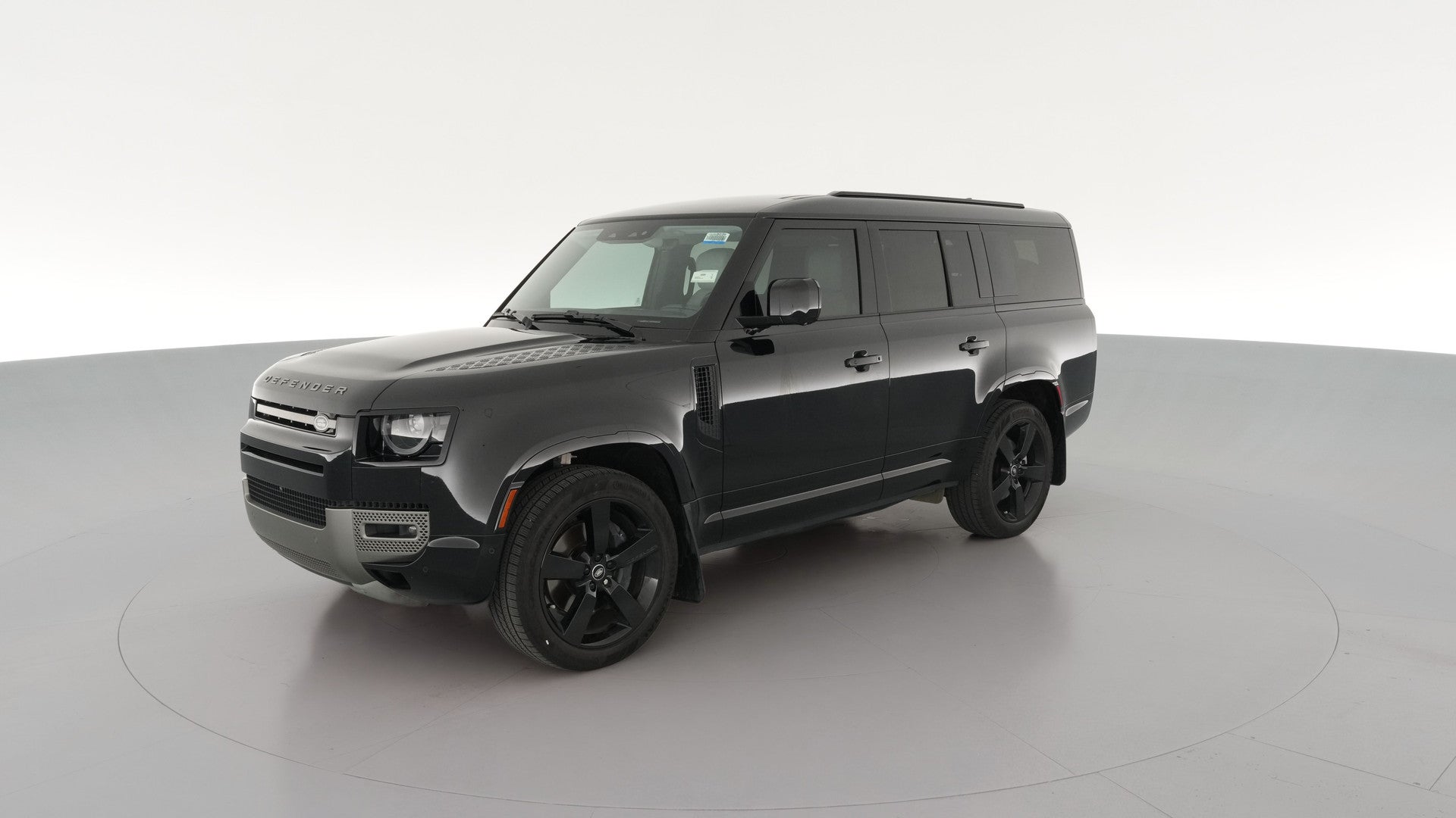 2025 Land Rover Defender 130 vehicle photo