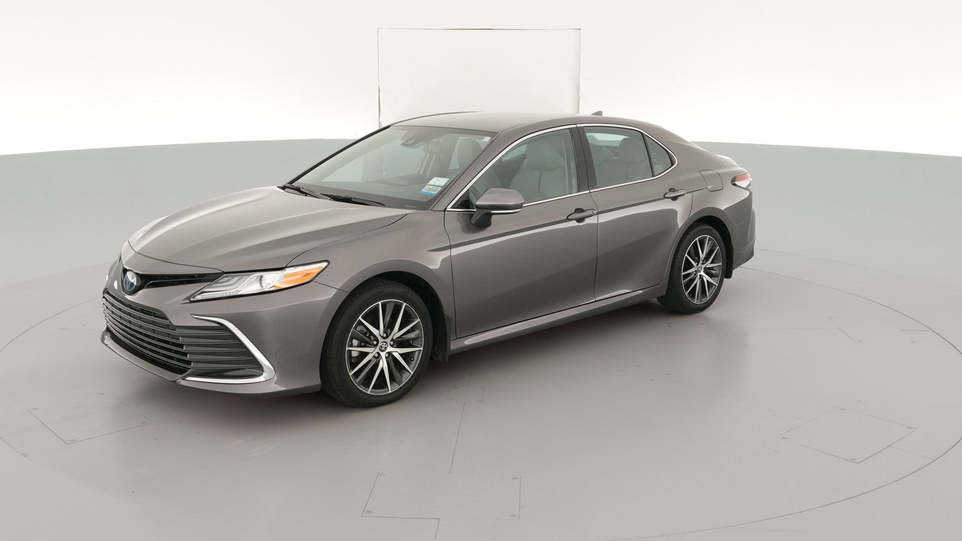 2022 Toyota Camry Hybrid vehicle photo