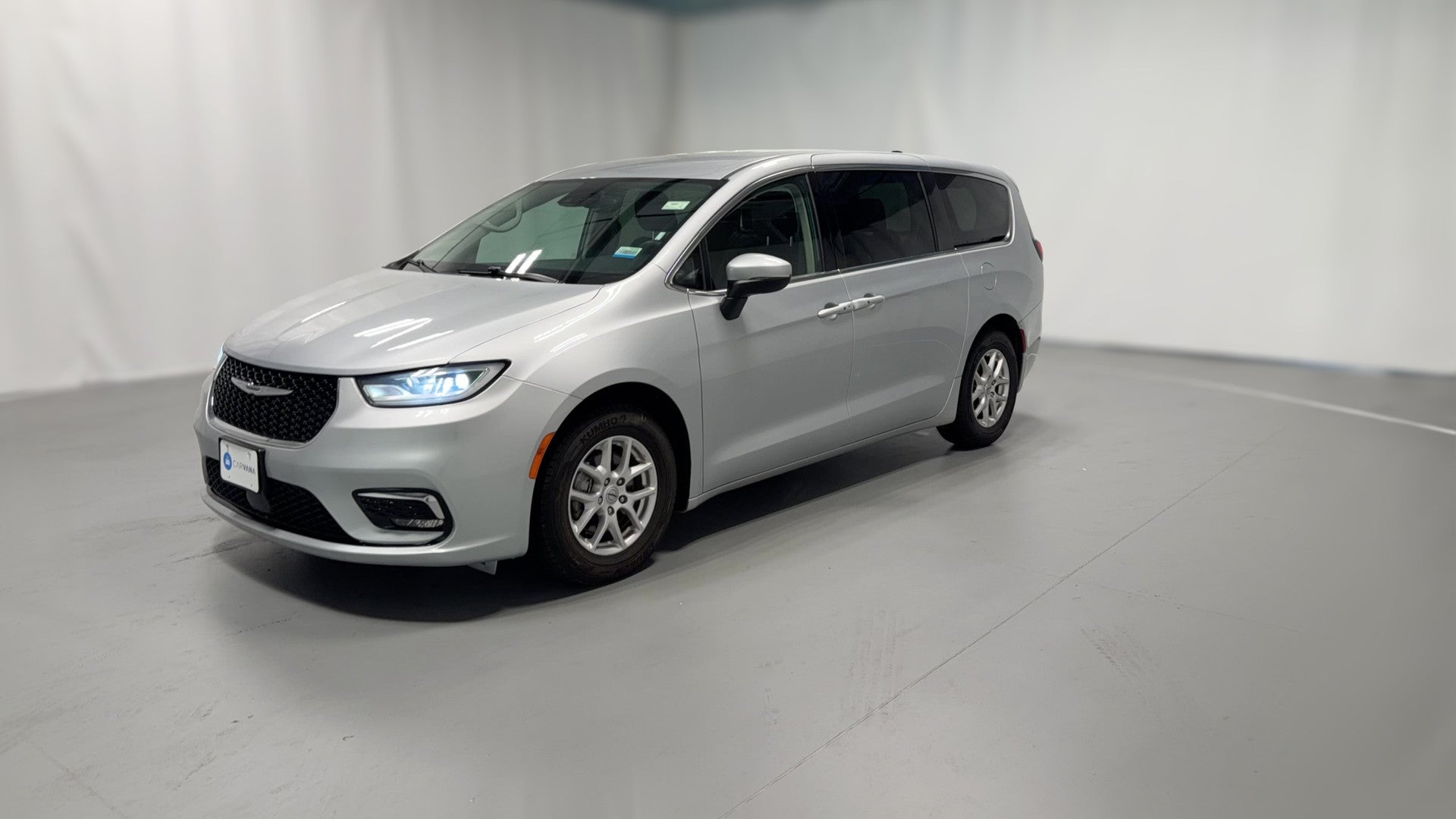 2023 Chrysler Pacifica vehicle photo