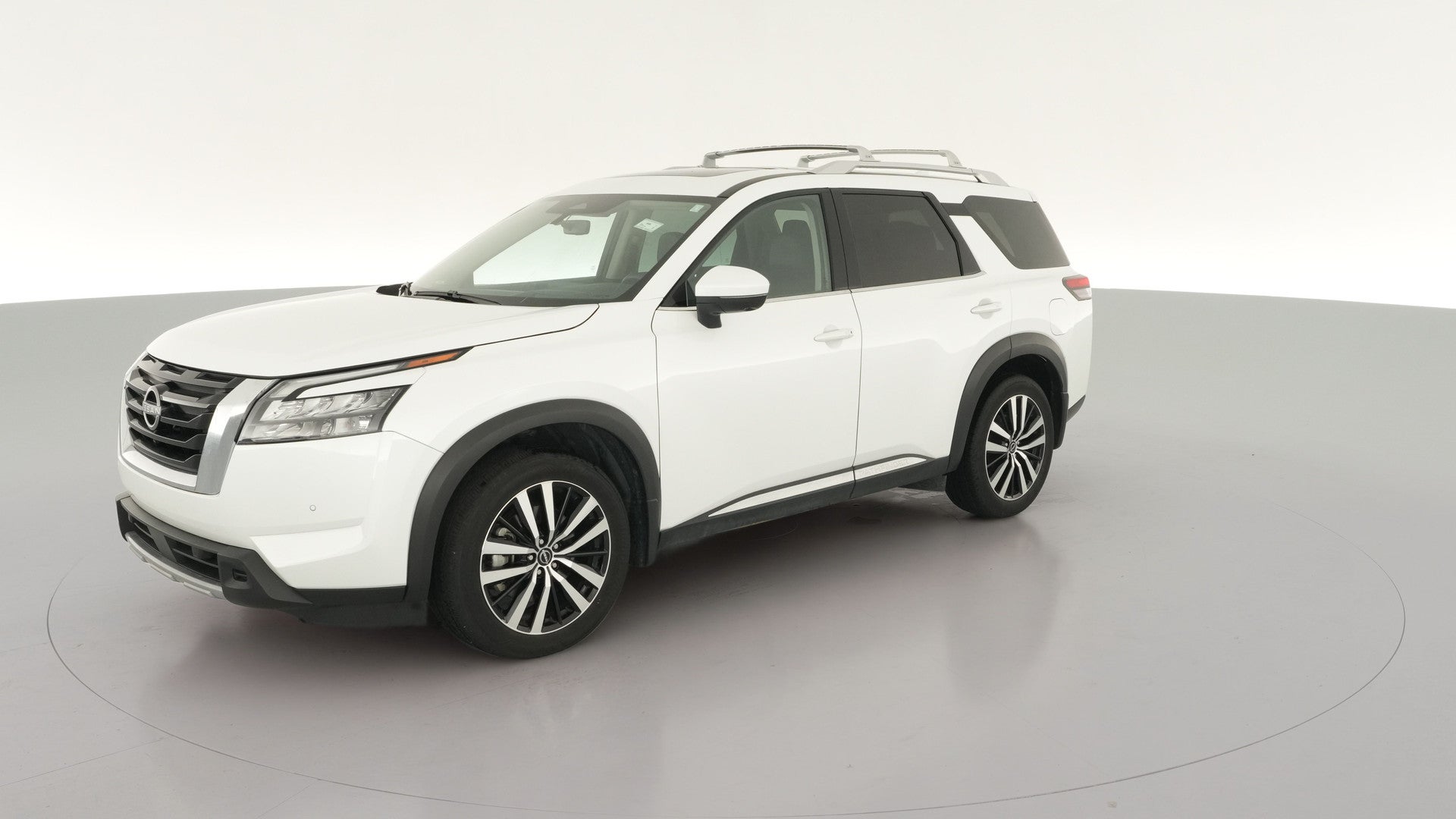 2025 Nissan Pathfinder vehicle photo