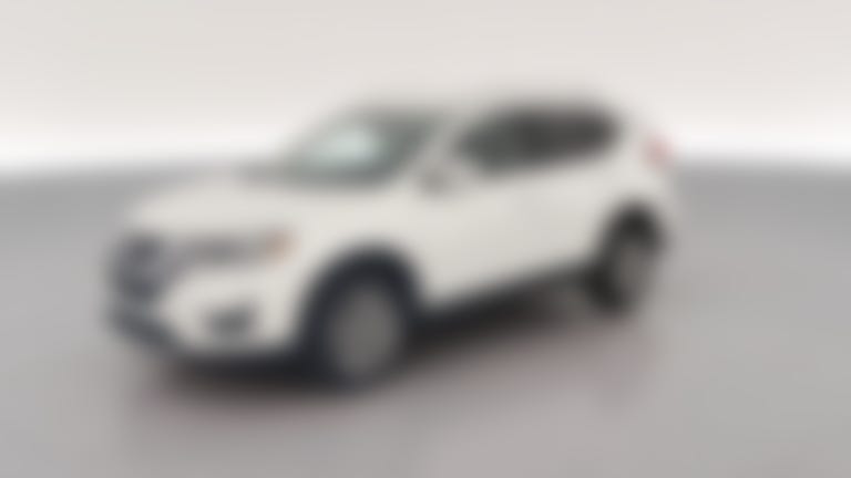 2018 Nissan Rogue vehicle photo