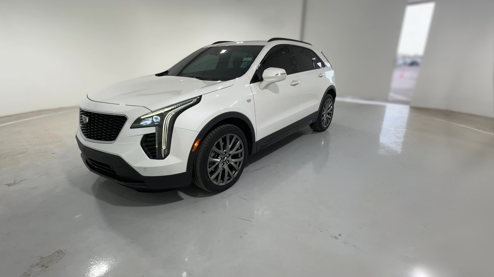 2019 Cadillac XT4 vehicle photo