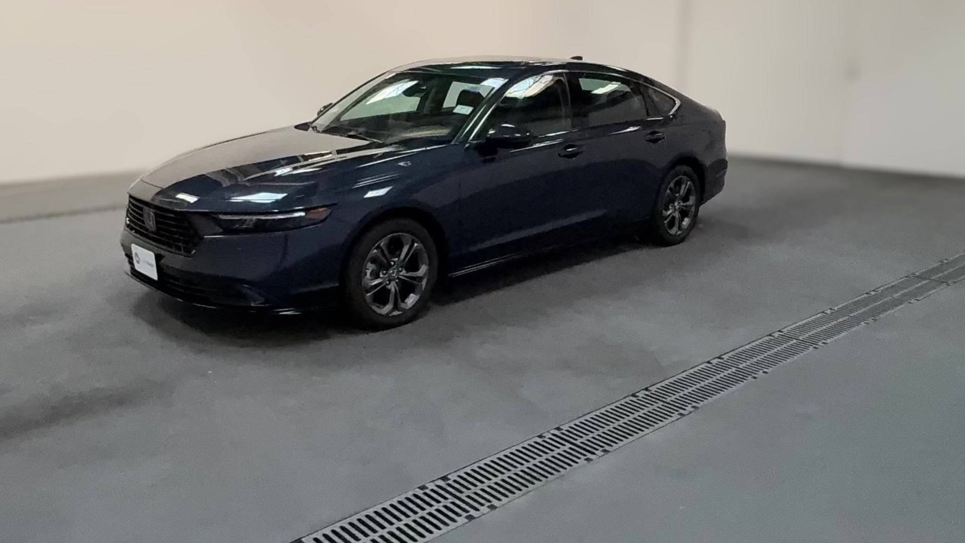 2025 Honda Accord Hybrid vehicle photo