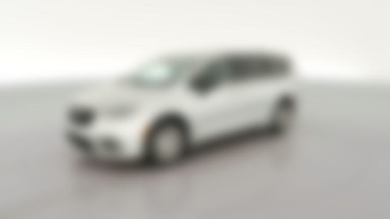 2024 Chrysler Pacifica vehicle photo