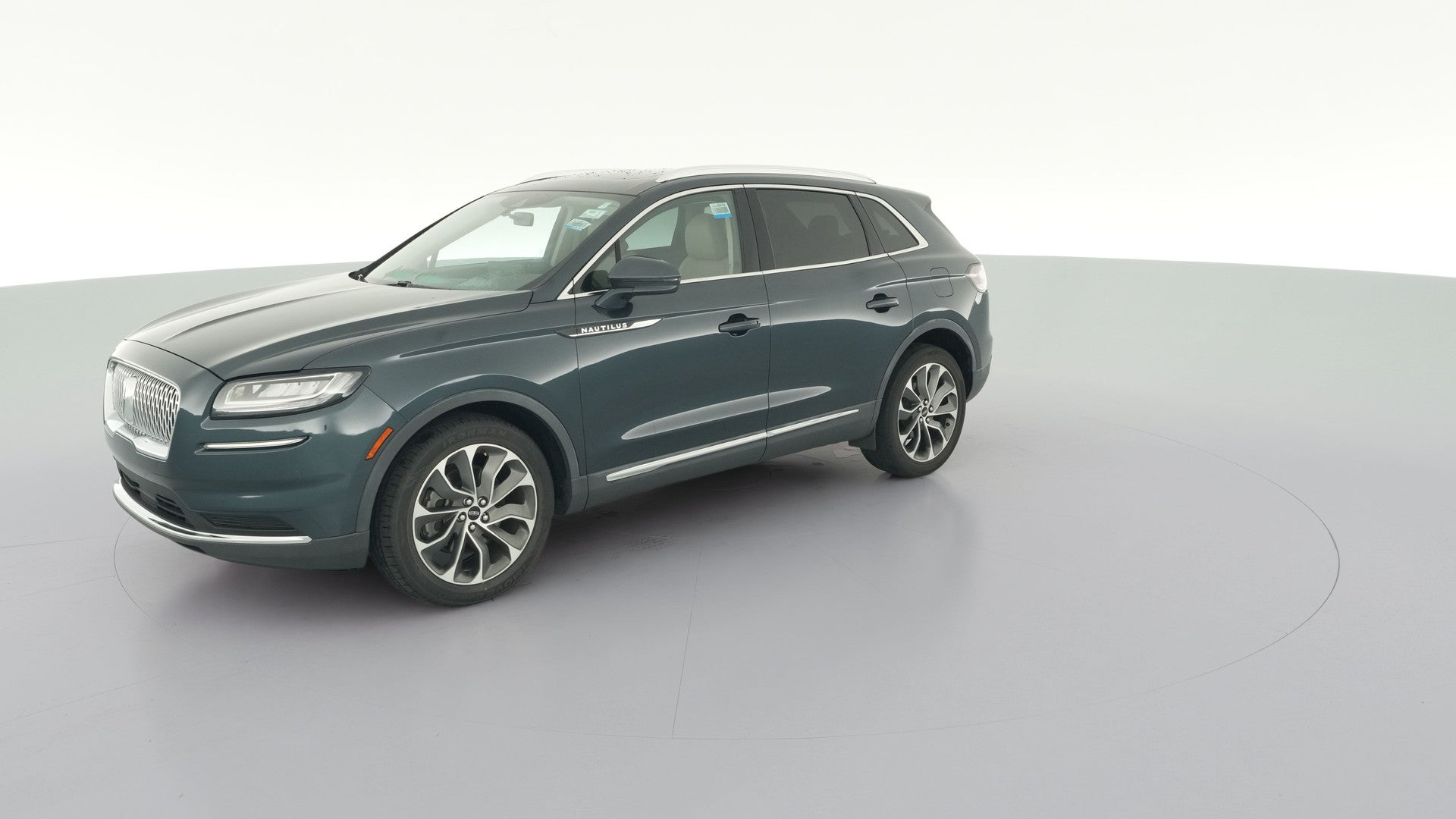 2022 Lincoln Nautilus vehicle photo