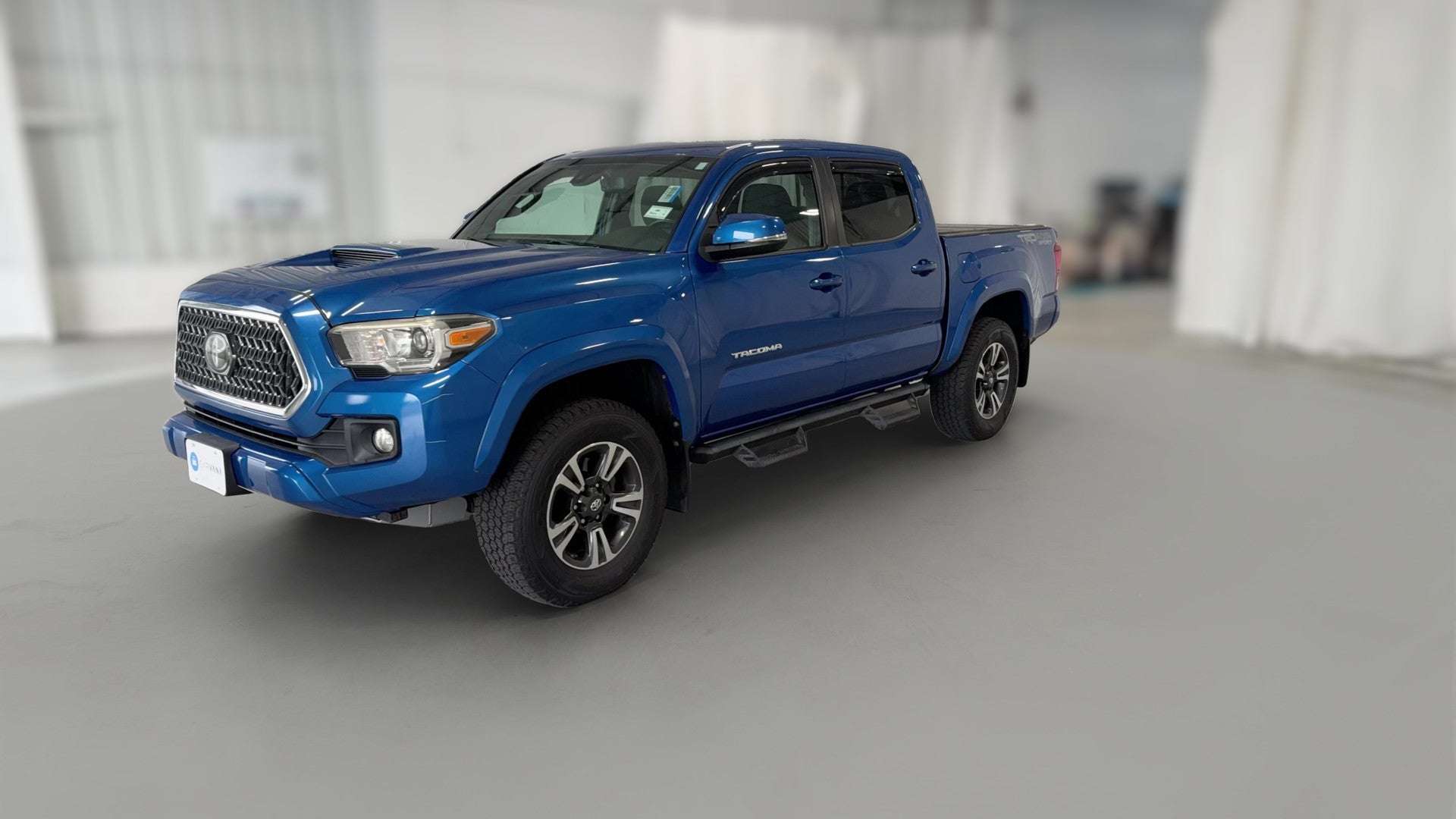 2018 Toyota Tacoma Double Cab vehicle photo