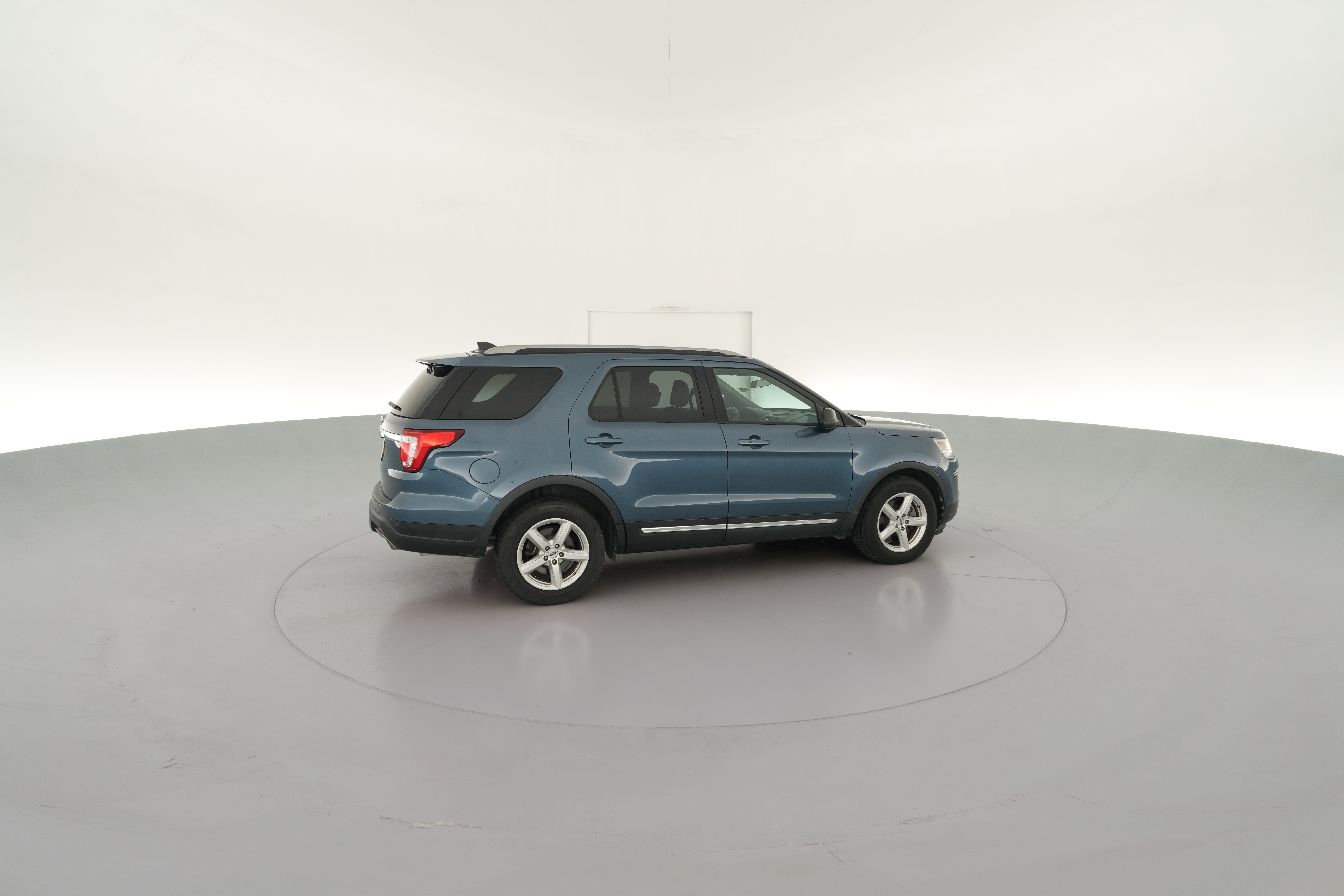 2018 Ford Explorer XLT - Photo 34