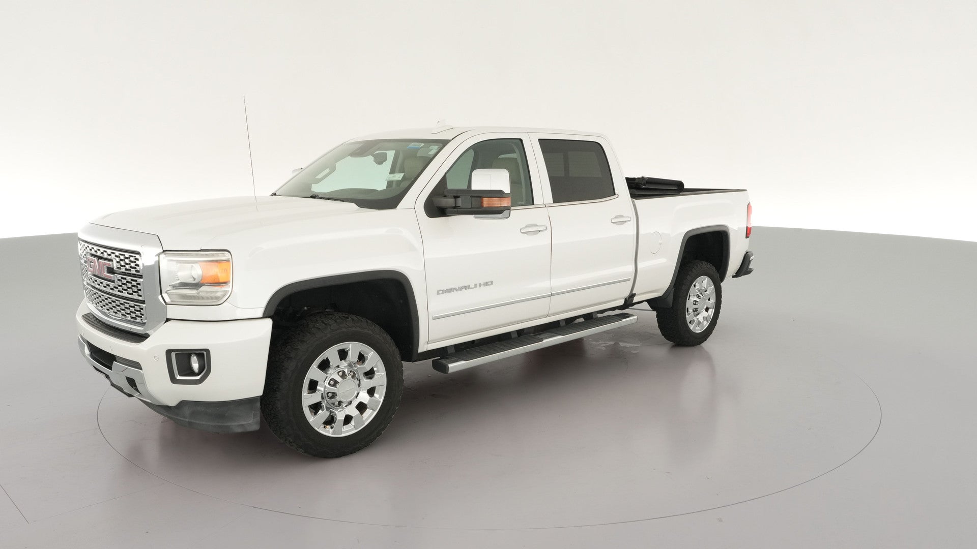 2019 GMC Sierra 2500 HD Crew Cab vehicle photo