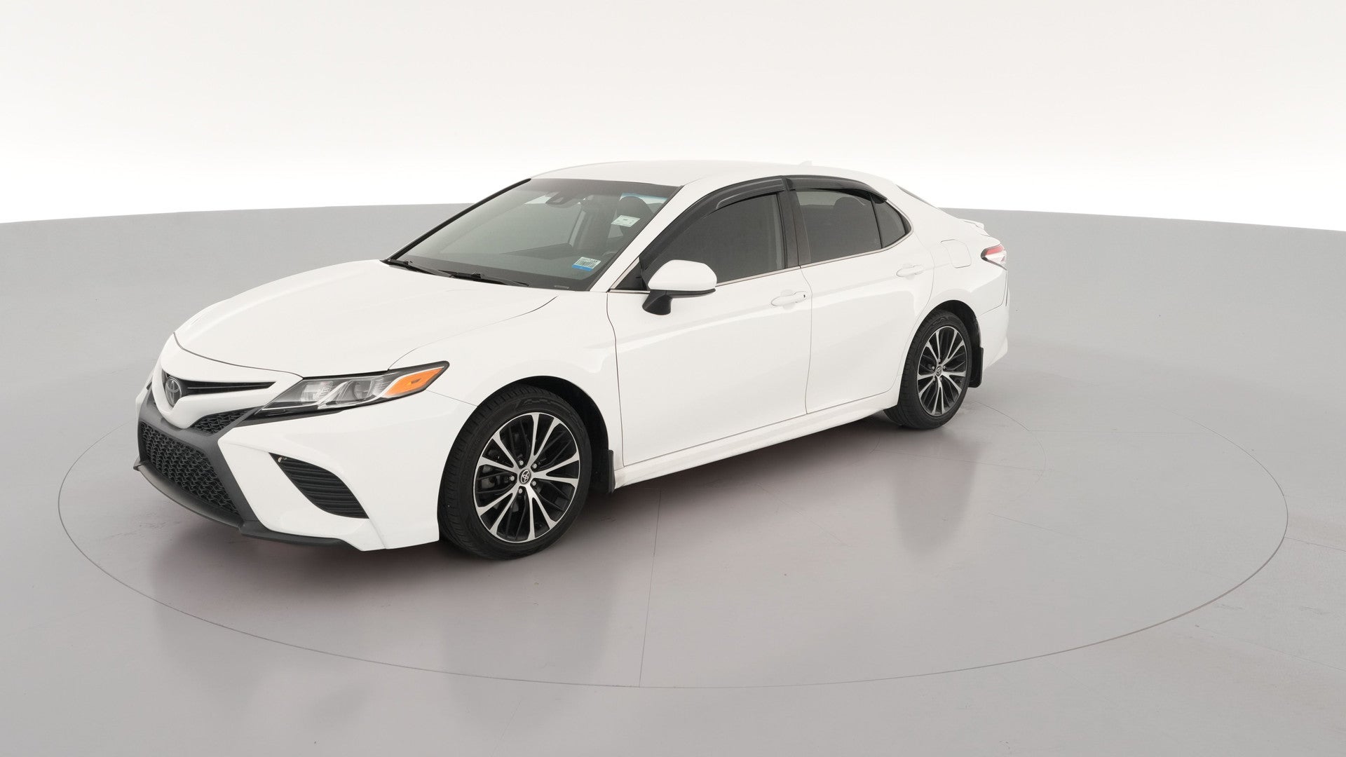 2020 Toyota Camry vehicle photo