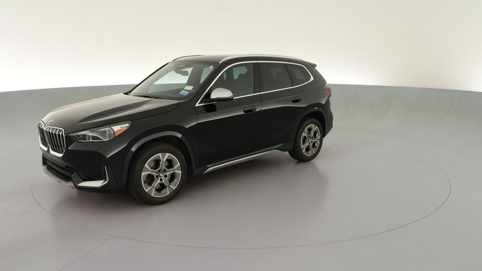 2023 BMW X1 vehicle photo