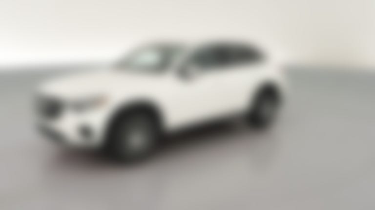 2025 Mercedes-Benz GLC vehicle photo