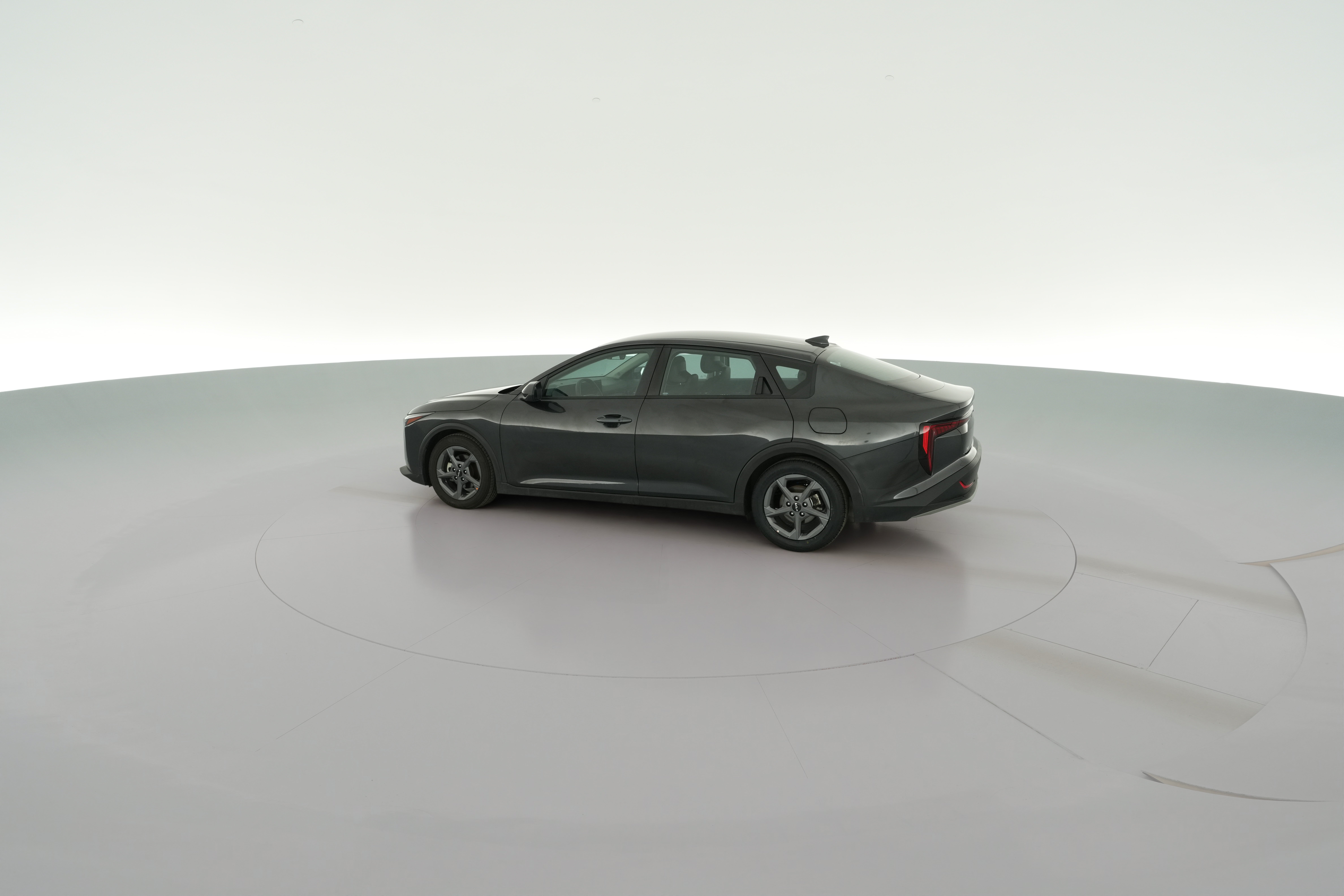 2025 Kia K4 LXS - Photo 30