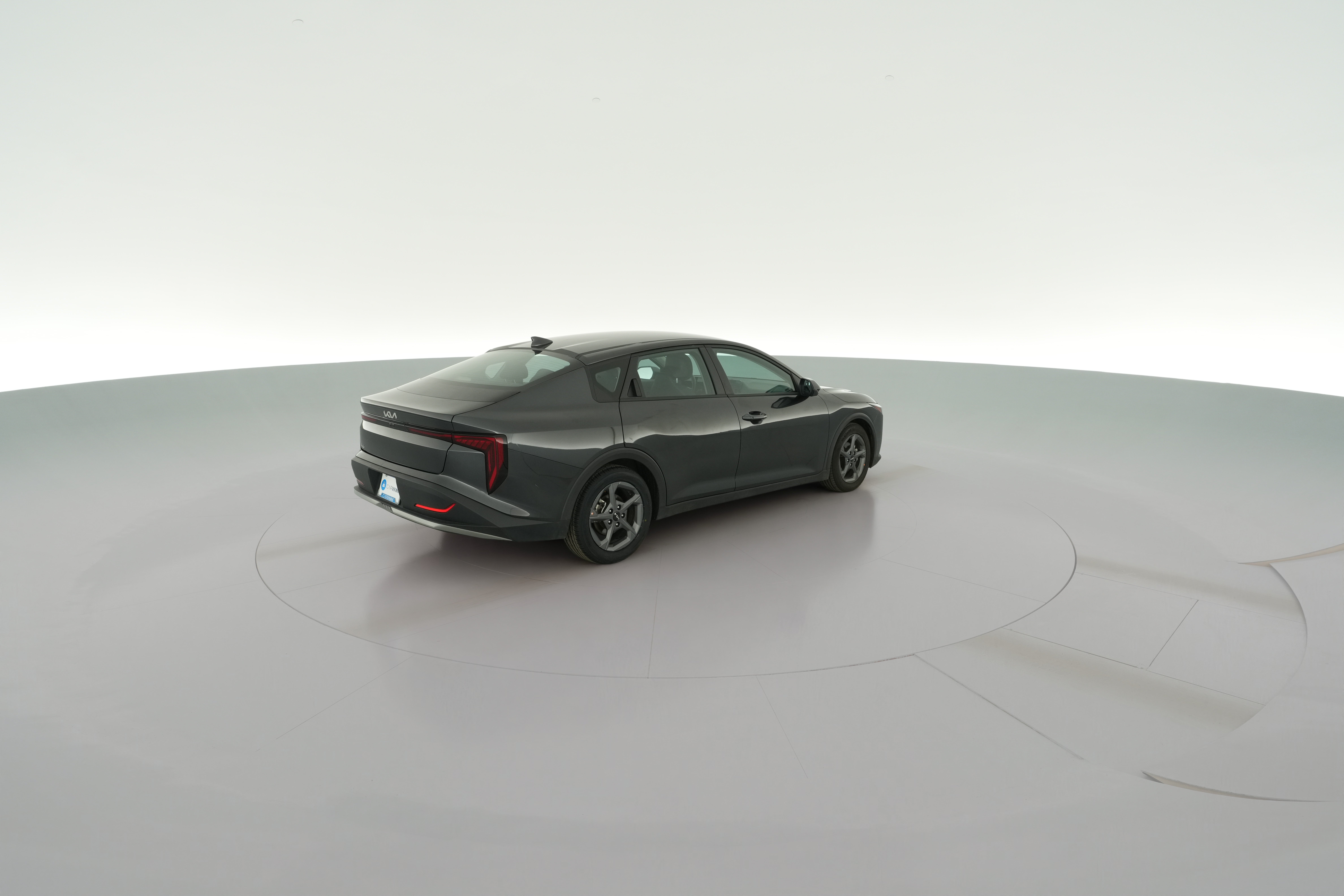 2025 Kia K4 LXS - Photo 35