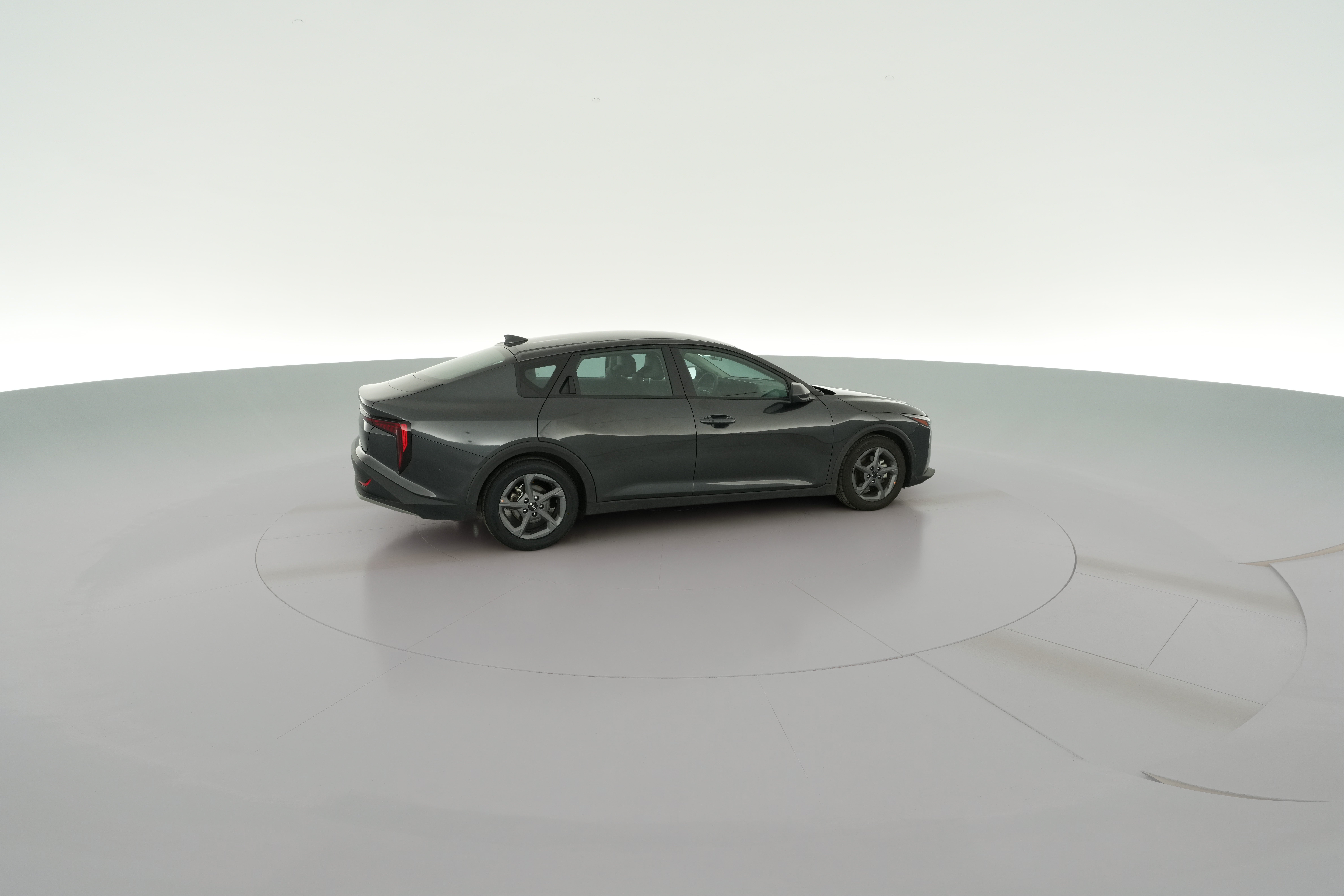 2025 Kia K4 LXS - Photo 36