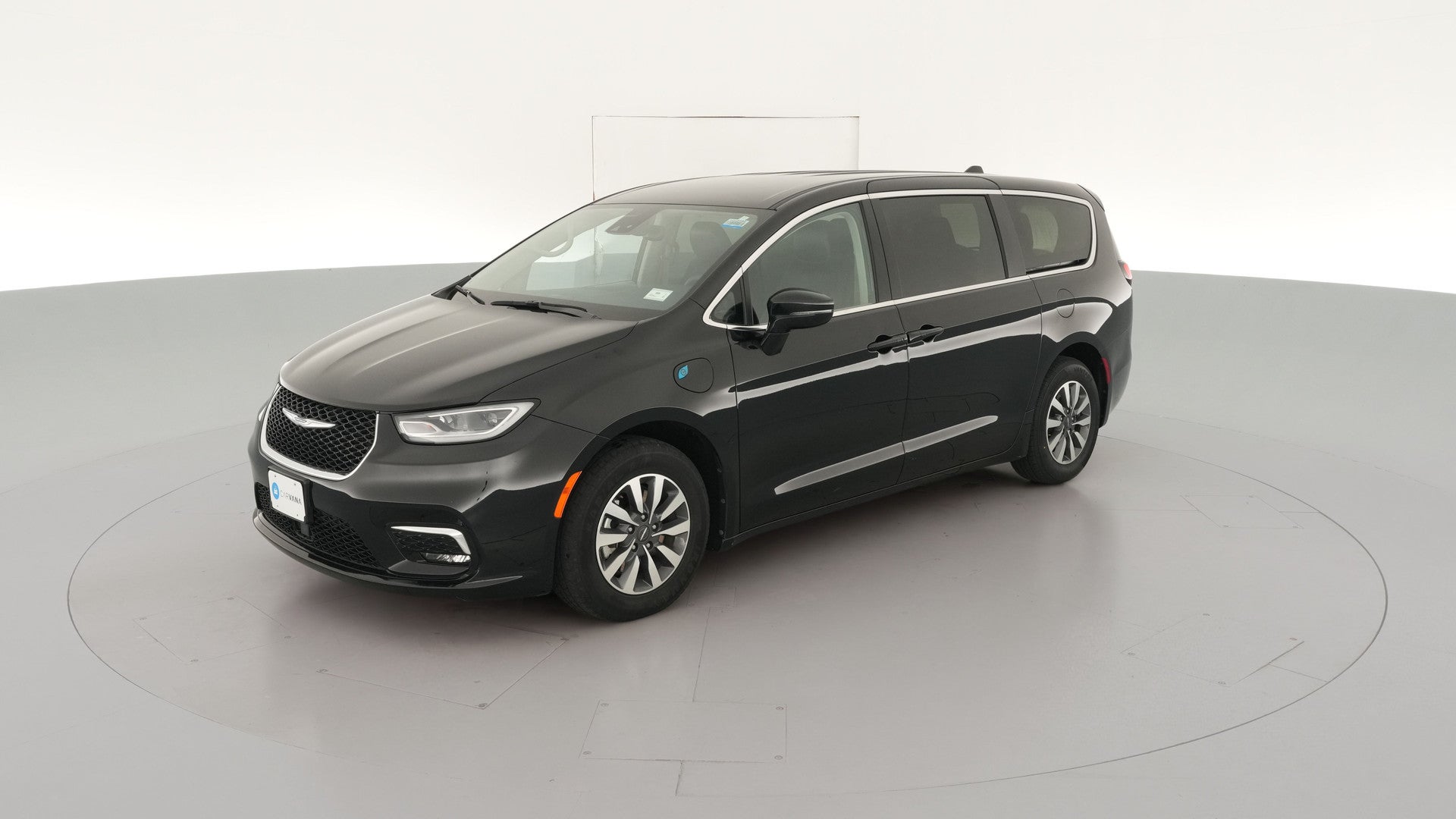 2024 Chrysler Pacifica Hybrid vehicle photo