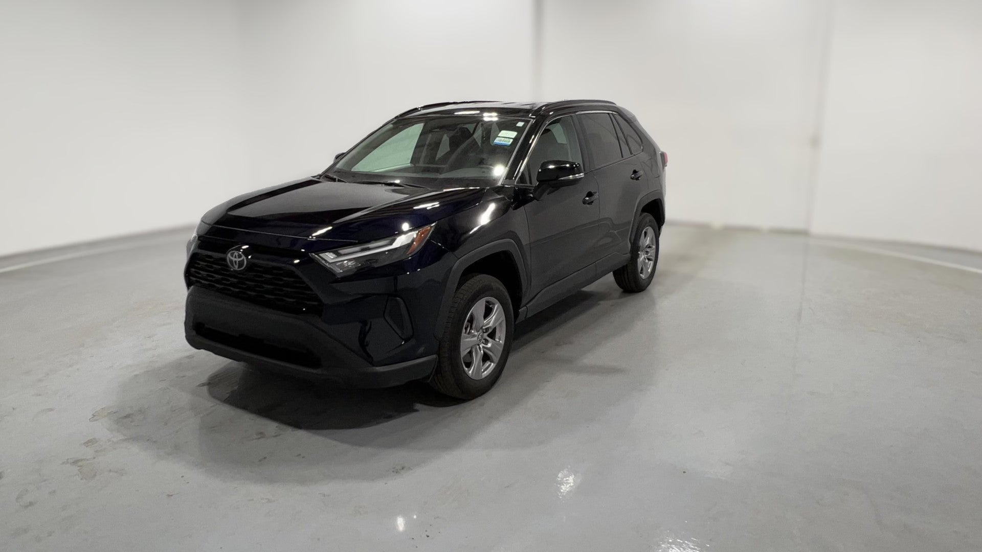 2025 Toyota RAV4 vehicle photo