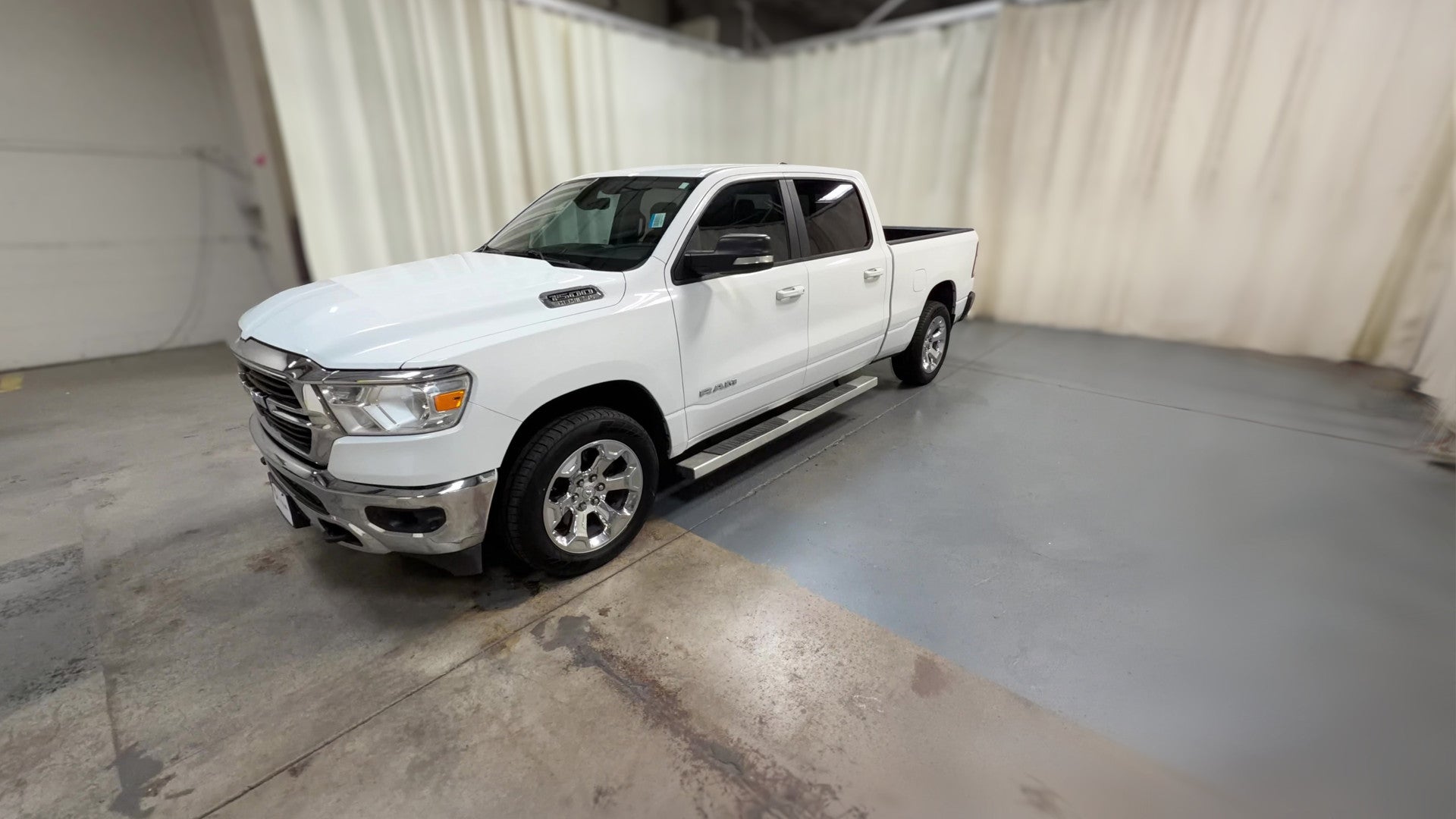 2021 Ram 1500 Crew Cab vehicle photo